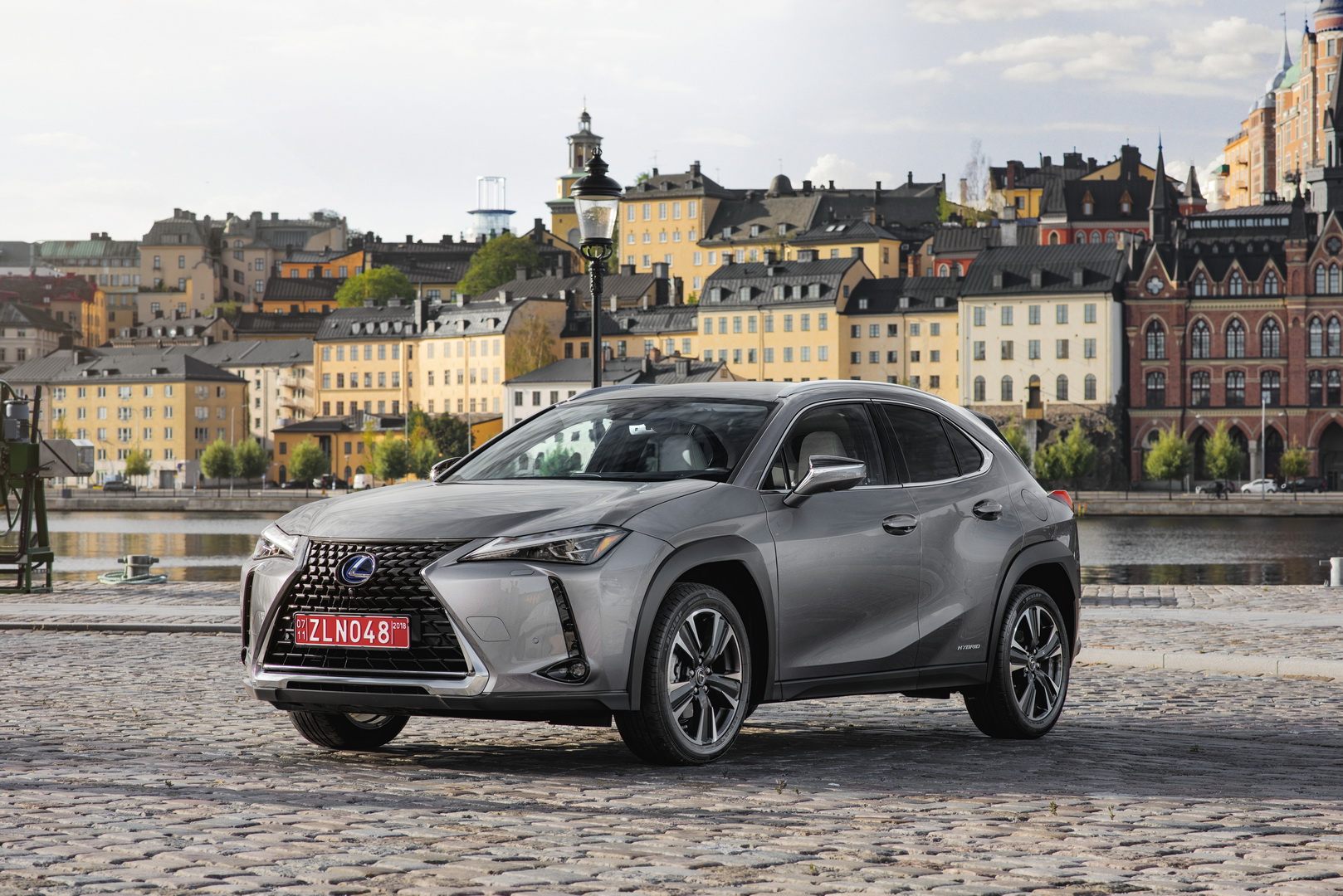 2019 lexus ux 250h 4 UX300e Trademark Filling Suggests Lexus Electric Crossover Might Be On Its Way