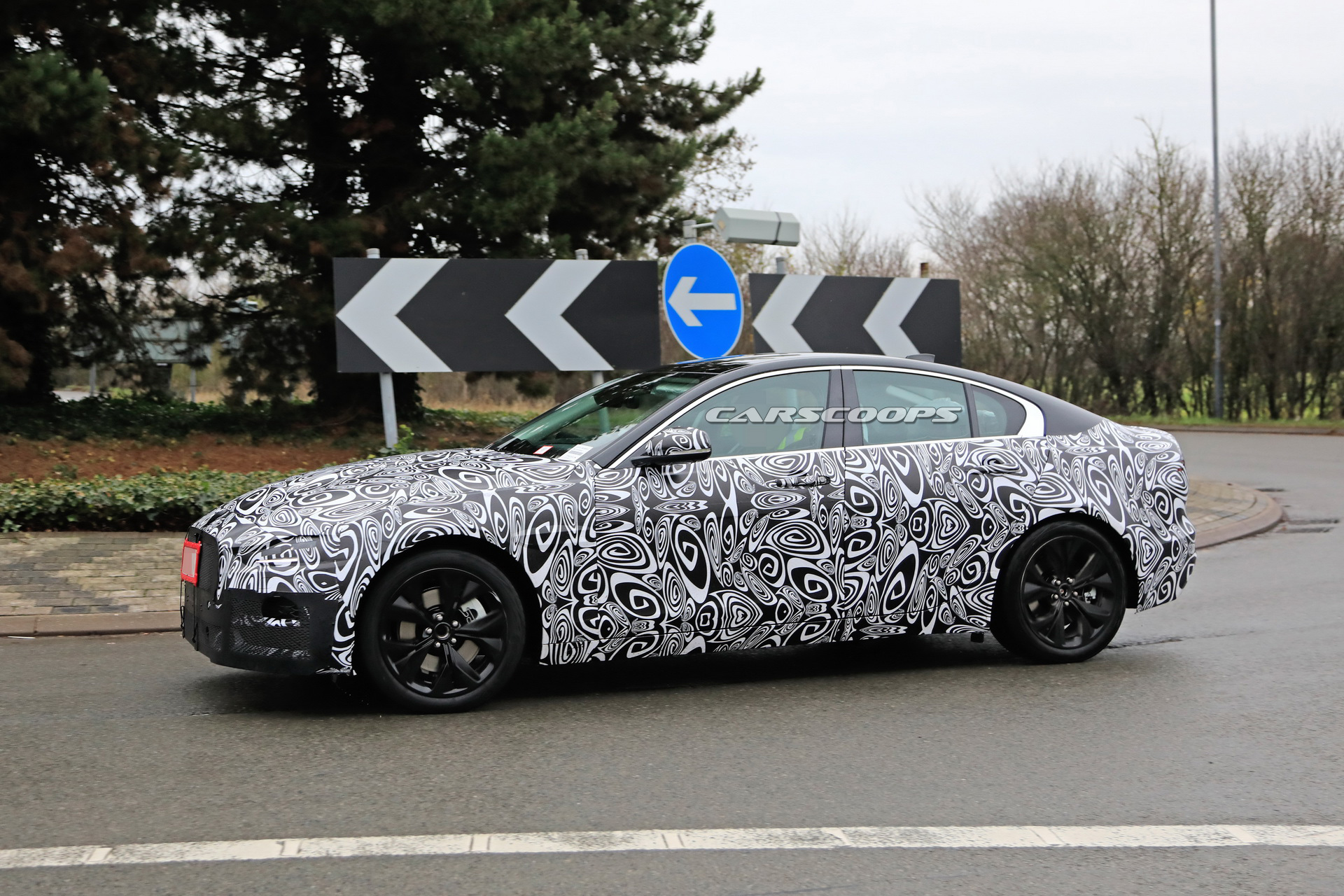 2019 jaguar xe facelift spy 4 2019 Jaguar XE Shaping Up To Be A More Competent 3-Series Rival