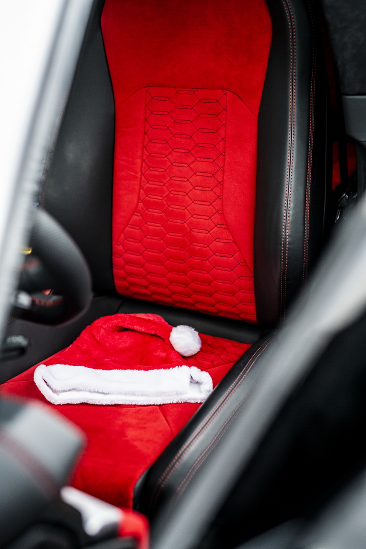 lamborghini urus lm002 20 Lamborghini Urus Convoy Embarks On Special Journey, LM002 Leads The Pack