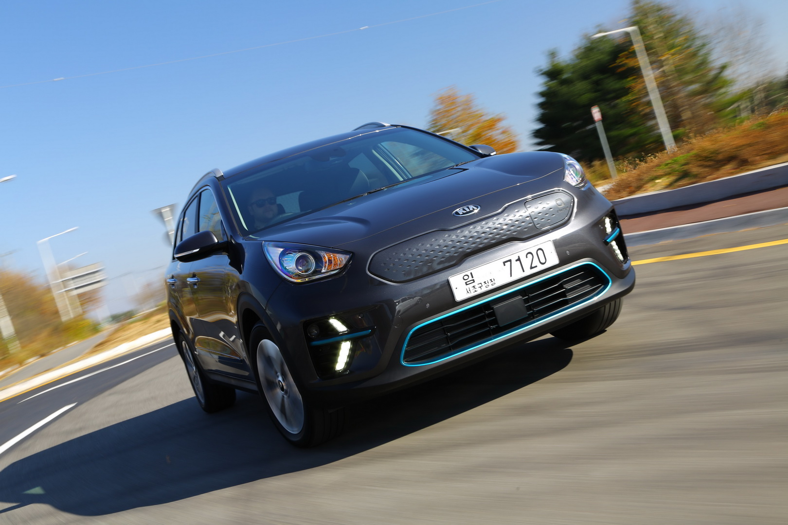 2019 kia e-niro 18 Kia Announces e-Niro First Edition UK Specs, Pricing Starts At £32,995