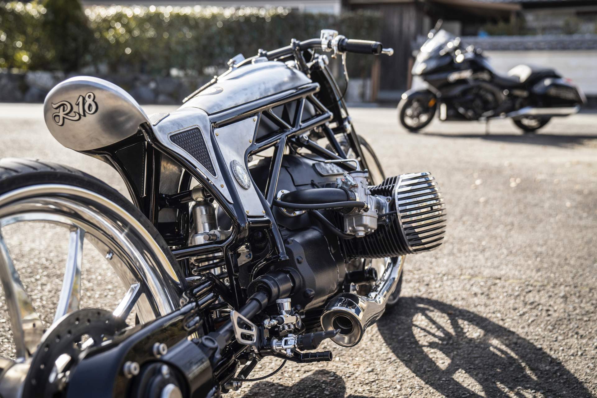 Custom Works Zon BMW concept motorcycle 10 BMW And Japan’s Custom Works Zon Collaborate On R18 Bike With Mystery Boxer Engine