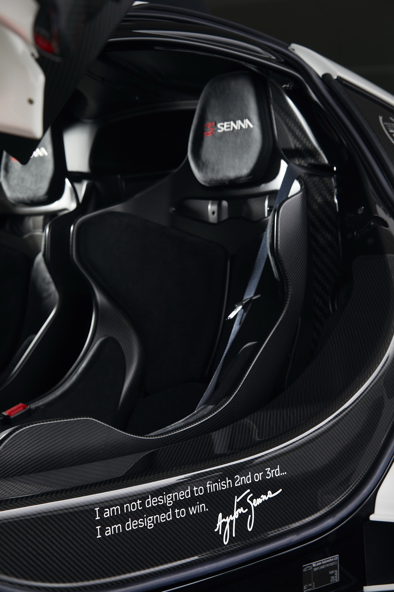 mclaren p1 gtr mso senna tribute 8 Bespoke McLaren P1 GTR MSO Pays Tribute To Senna’s 1st Title