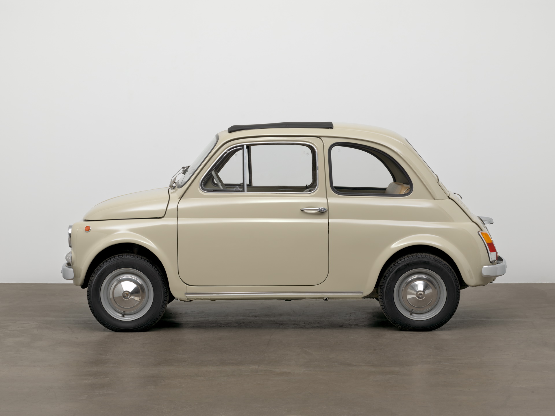Fiat_500F_MoMA_01 Original Fiat 500 To Be Displayed At The Museum Of Modern Art