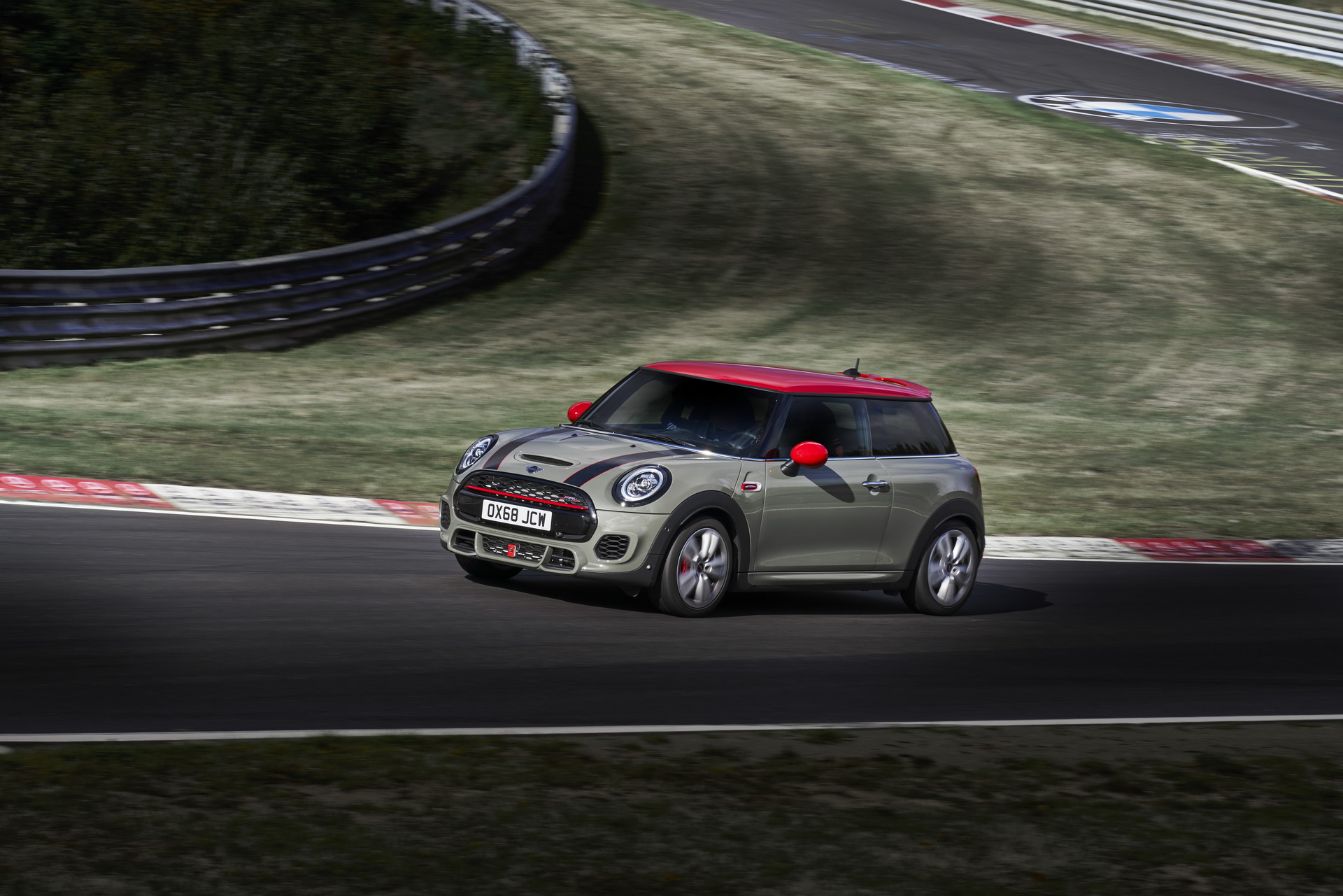 2019-Mini-Cooper-S-JCW-09 Mini Reveals Updated 2019 Cooper S JCW For Europe