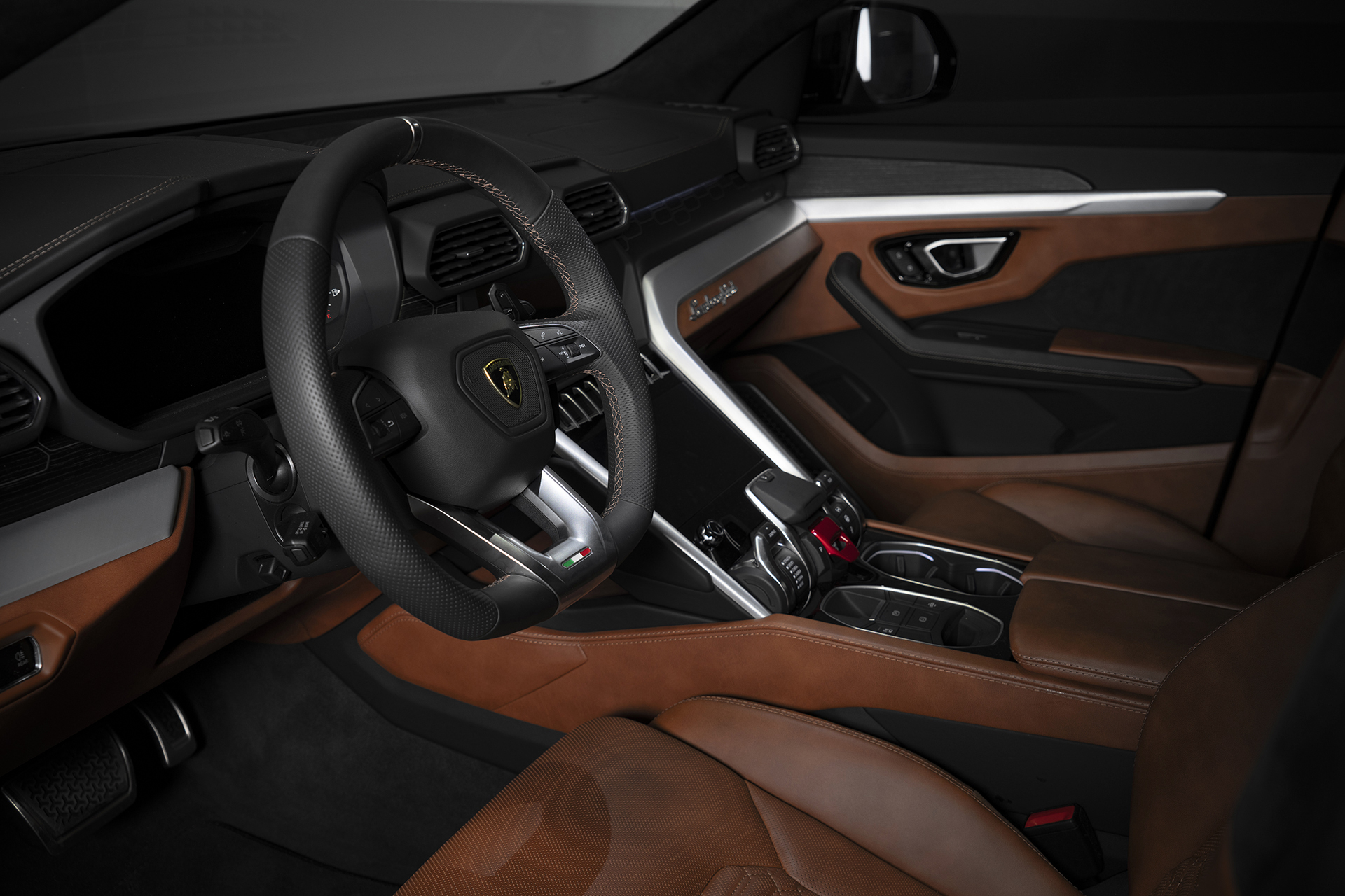 lamborghini urus forgiato wheels 12 There’s No Such Thing As Too Large Wheels For Lamborghini Urus And Rolls-Royce Cullinan