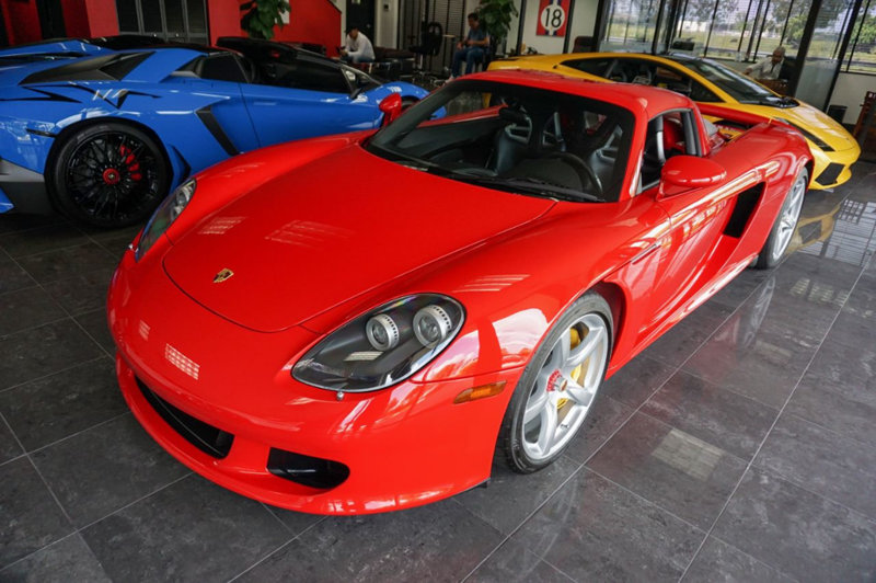 For $900,000, Would You Get A 1973 911 Carrera RS Or A Carrera GT?