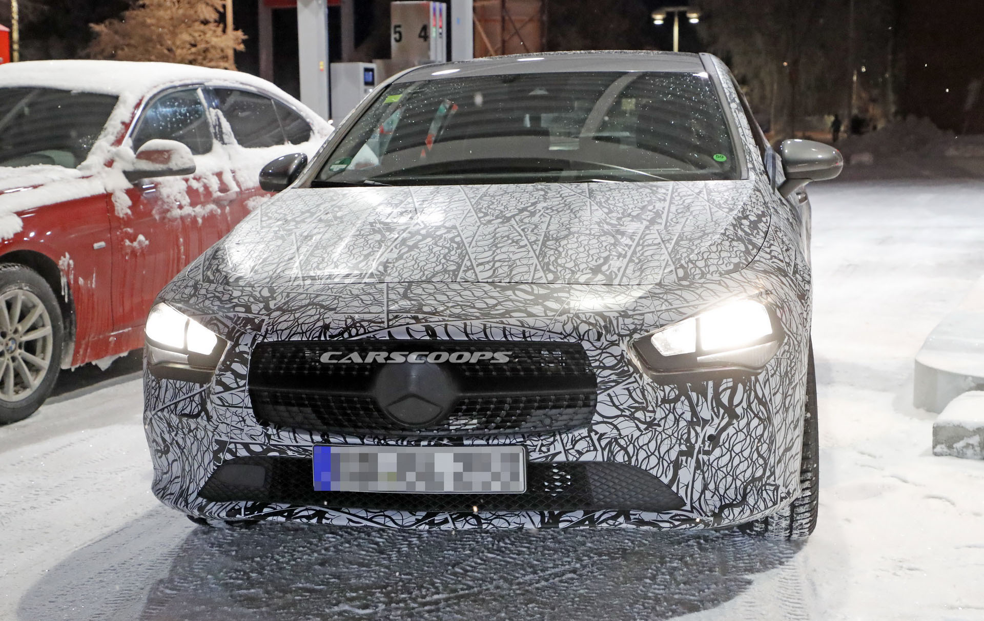 Mercedes-CLA-Shooting-Brake-02 2020 Mercedes CLA Shooting Brake Spied Up Close And Personal