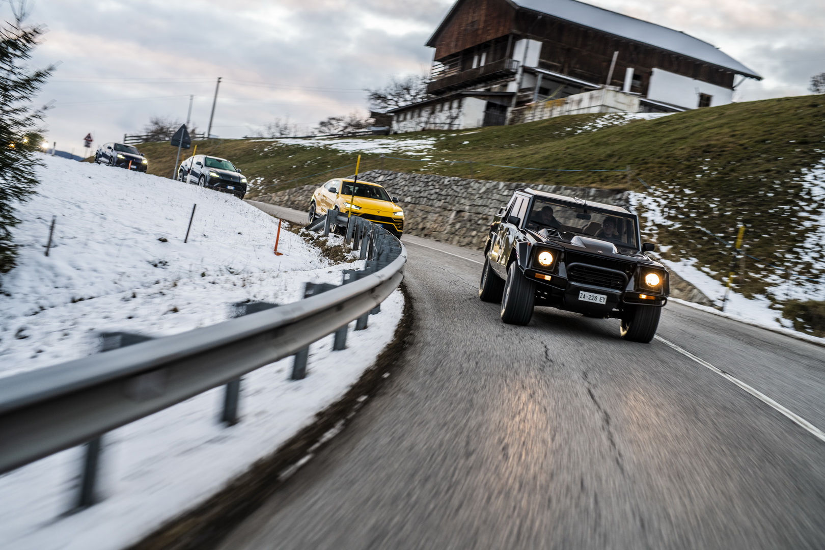 lamborghini urus lm002 77 Lamborghini Urus Convoy Embarks On Special Journey, LM002 Leads The Pack