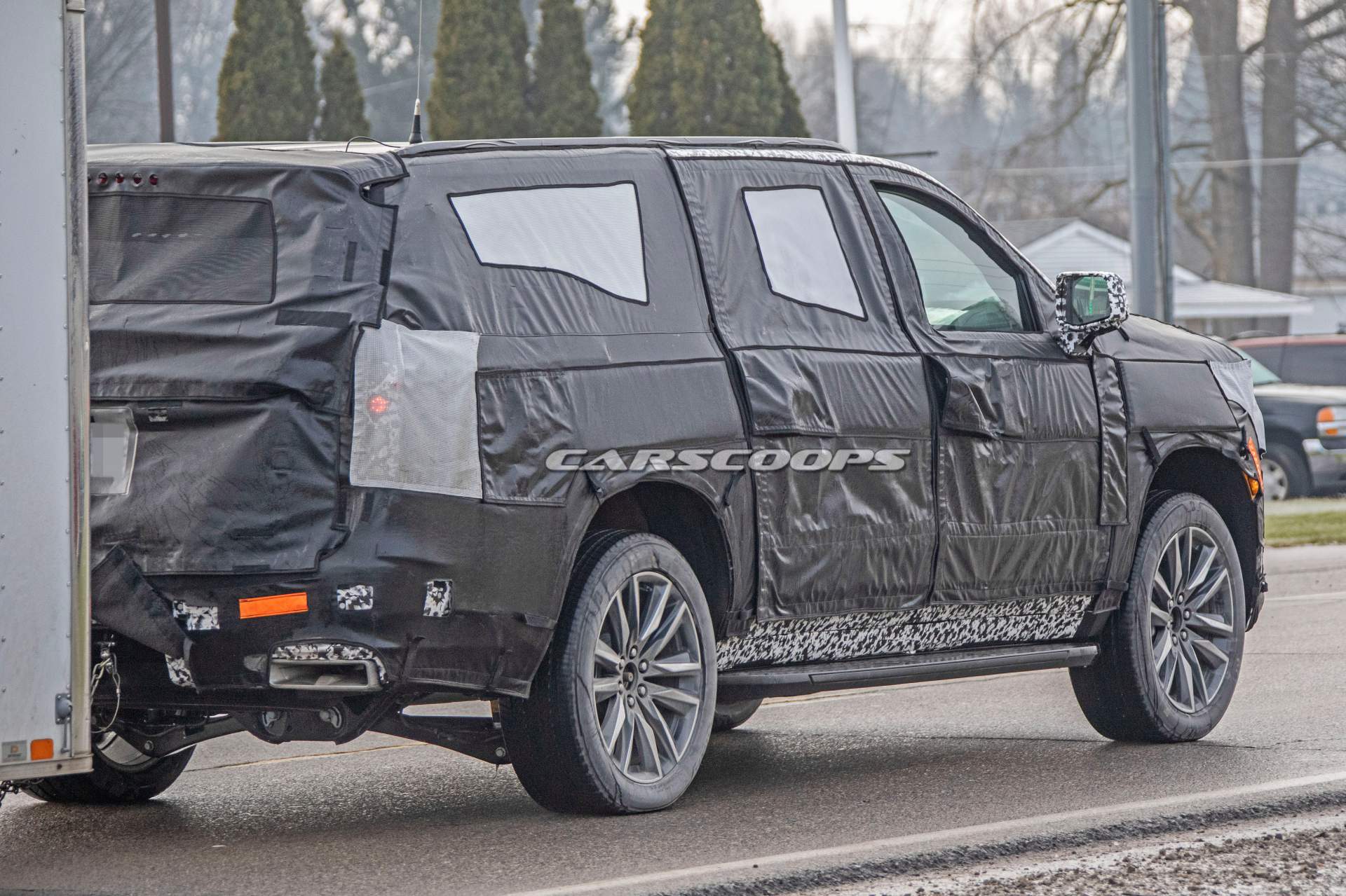 2020 Cadillac Escalade ESV spy shots 6 2020 Cadillac Escalade Spotted For The First Time, Here’s Everything We Know So Far