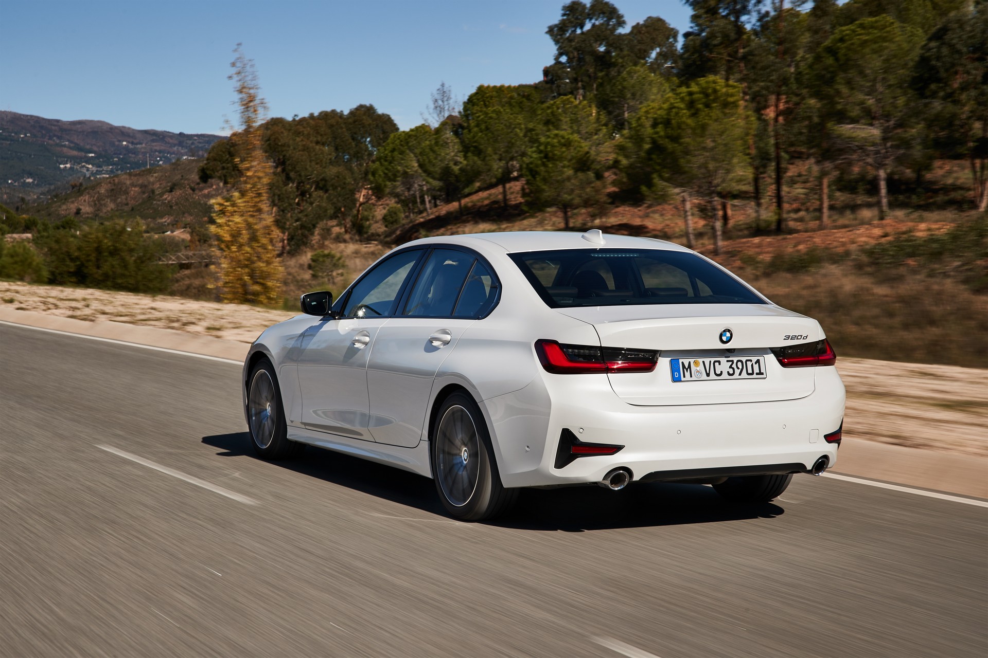 2019 BMW 3-Series-40 First 2019 BMW 3-Series Reviews Are Out (Plus 300+ Photos)