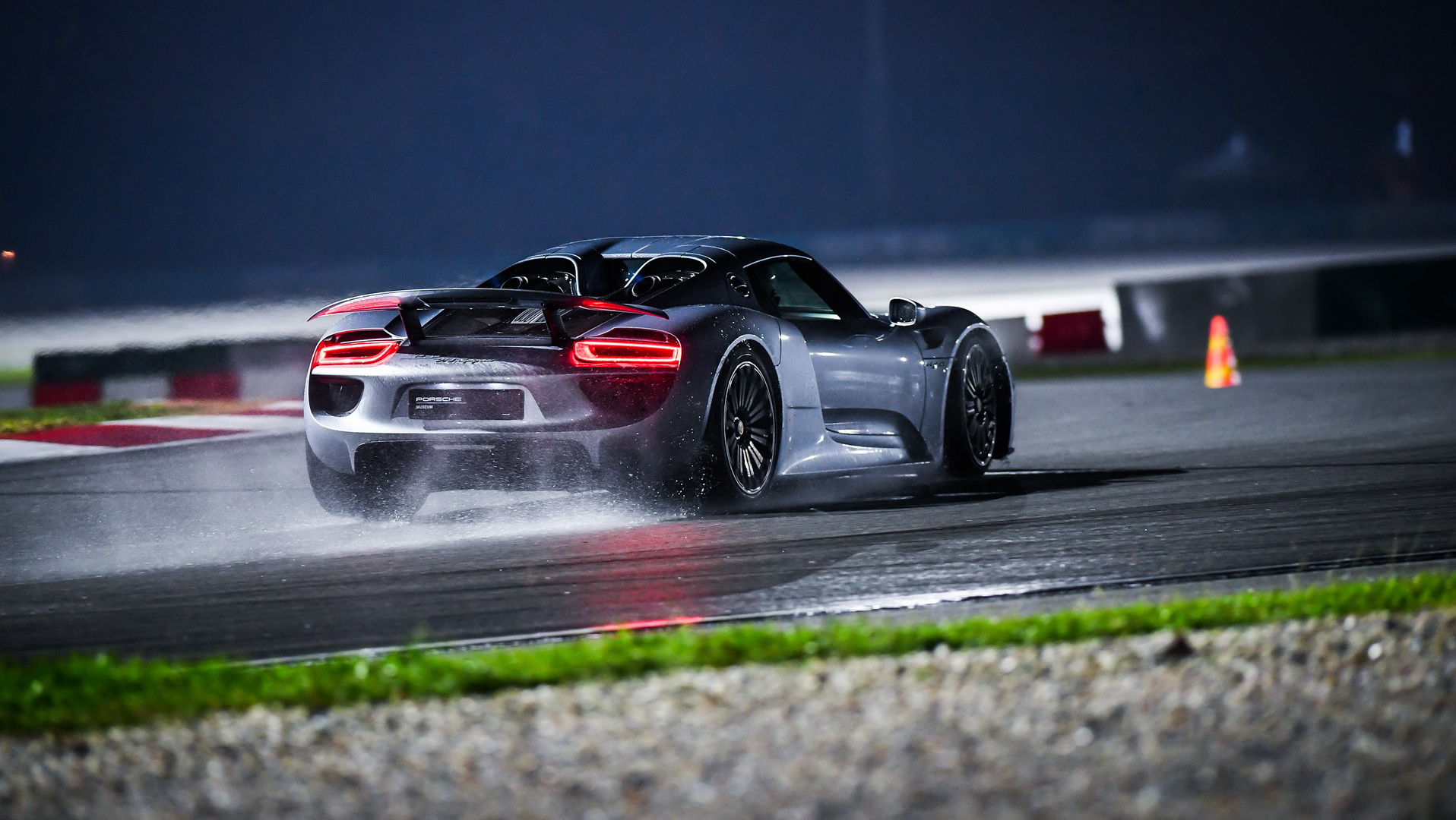 porsche 918 spyder 3 Porsche Sets A 6:30 ‘Ring Lap Time Target For Its Next Hypercar