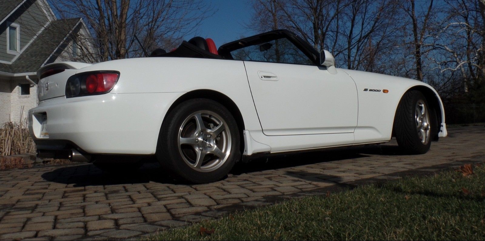 2000 Honda S2000 2 You Just Missed This White On Red 5,800-Mile Honda S2000, Someone Snatched It For $26,100