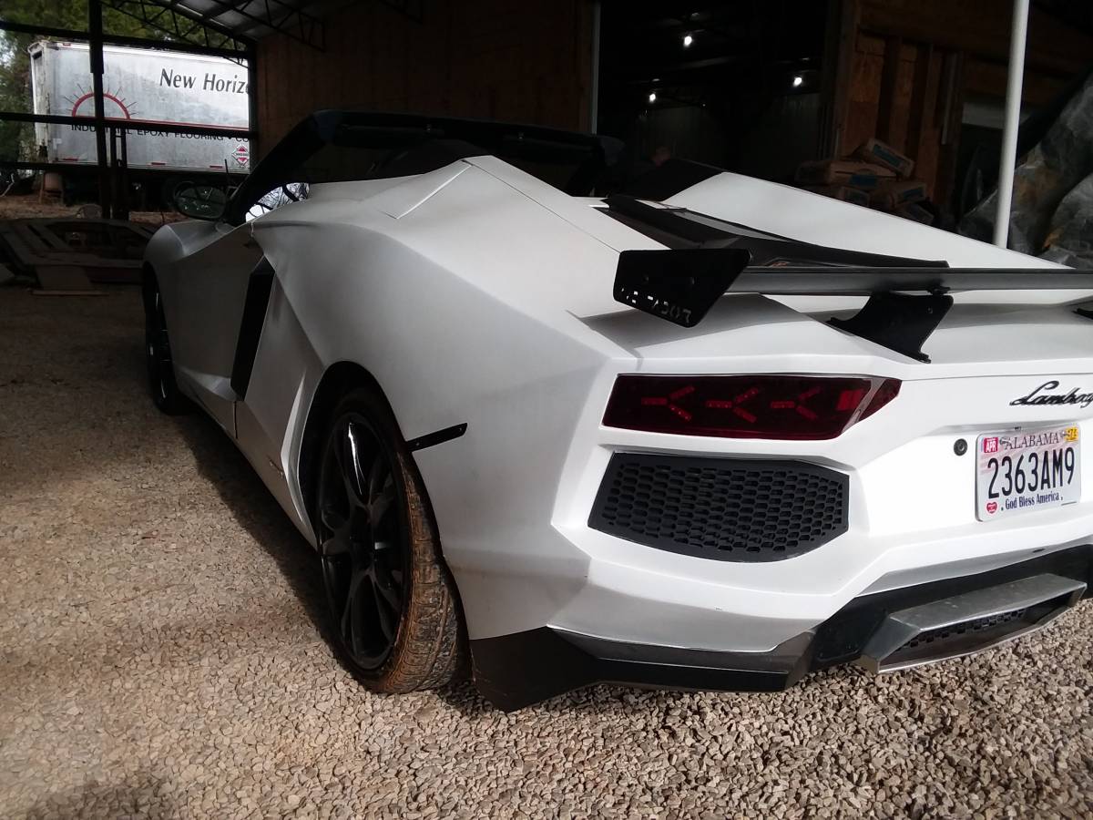 lamborghini aventador replica gto craigslist 4 Lamborghini Aventador ‘Replica’ Is A $22,500 Pontiac-Based Mess