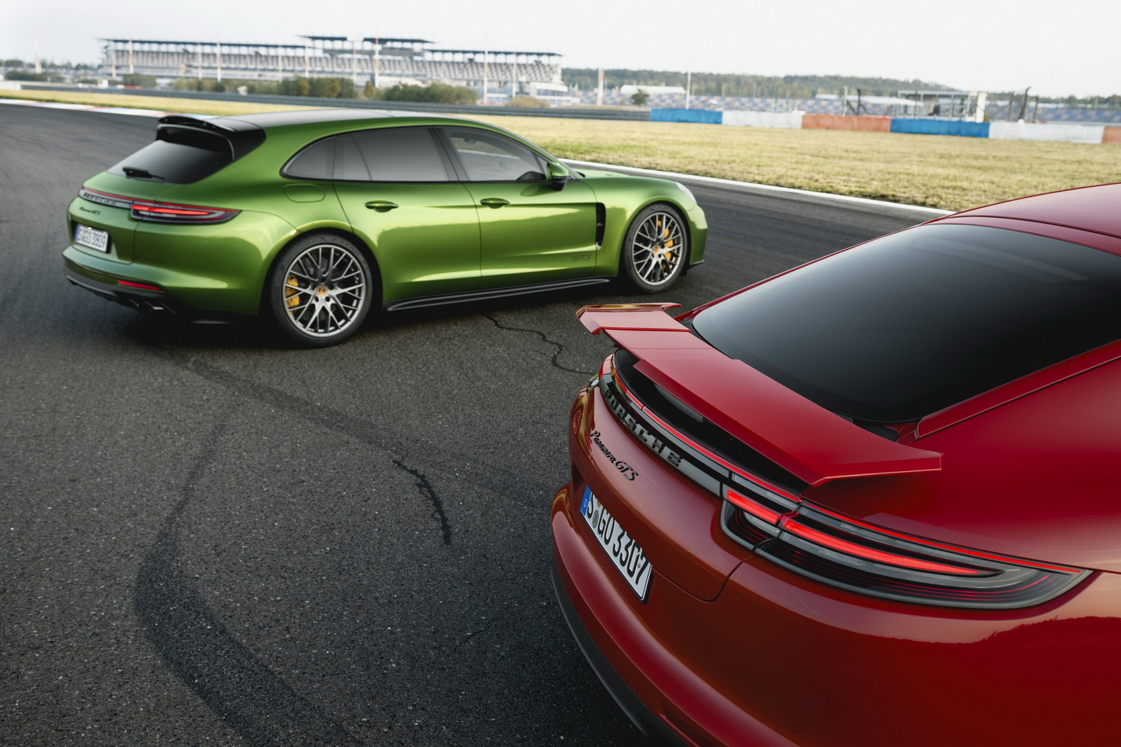 2019 porsche panamera gts 3 Second-Gen Porsche Panamera Hit By New Recall