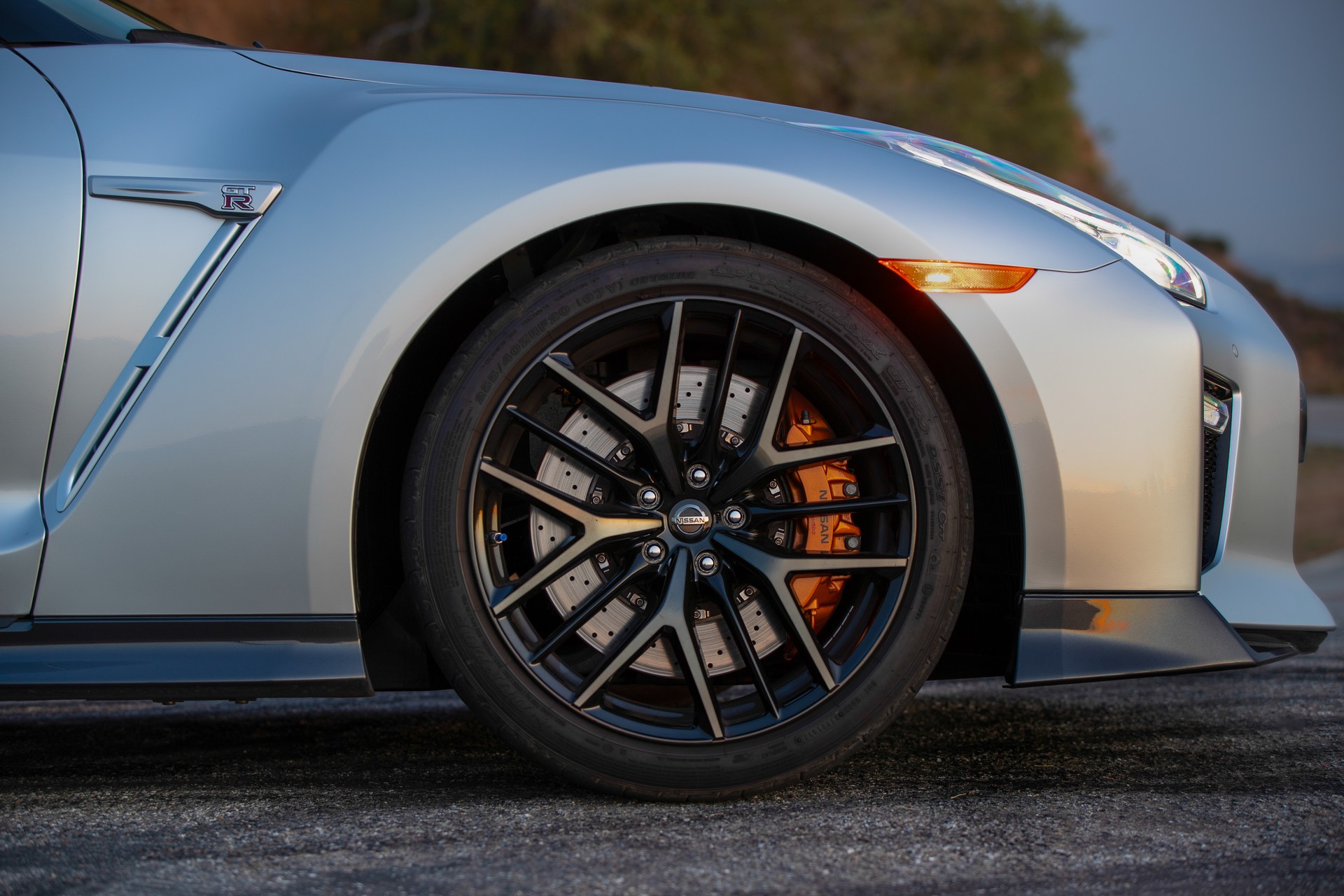 2019 Nissan GT-R-13 2019 Nissan GT-R Lands In U.S. Dealerships For A Tad Under $100,000