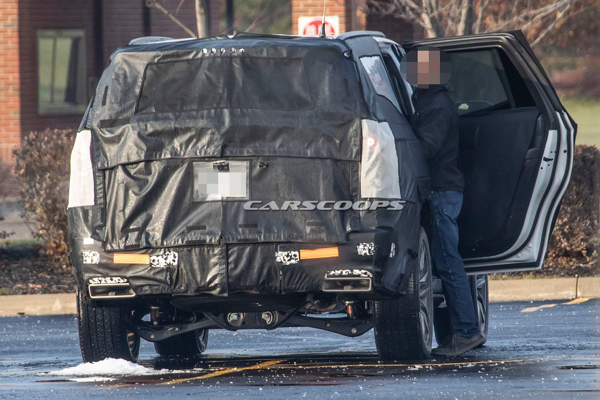 2020 Cadillac Escalade spy shots 7 2020 Cadillac Escalade Spotted For The First Time, Here’s Everything We Know So Far