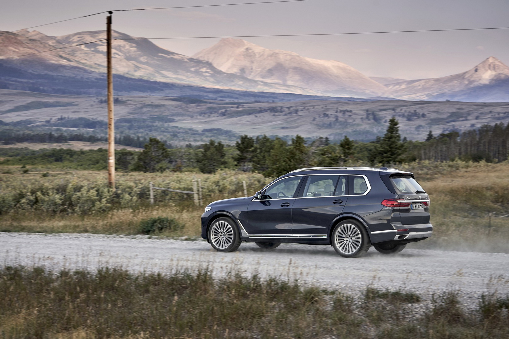 2019 bmw x7 4 BMW X7 Configurator Is Live, How Will You Spec Yours?