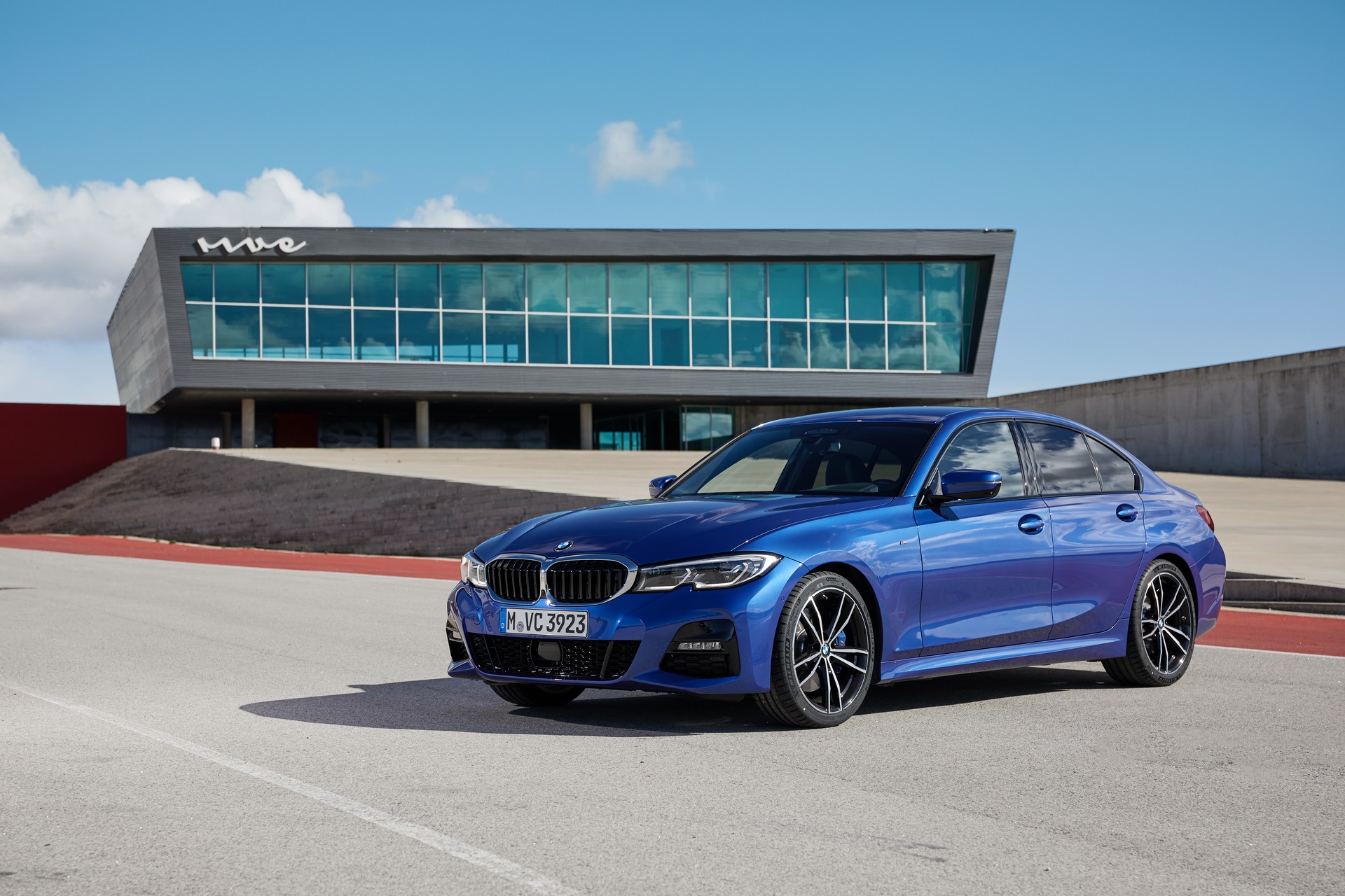 2019 BMW 3-Series-163 First 2019 BMW 3-Series Reviews Are Out (Plus 300+ Photos)