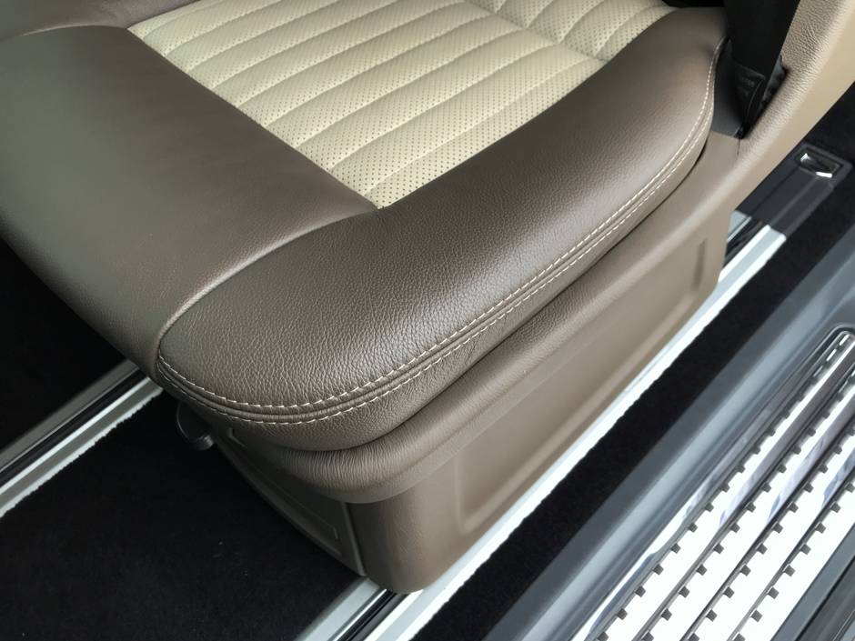 VW Multivan T5 powered by Porsche 911 Turbo engine 29 573HP VW Transporter With Porsche 911 Turbo Engine Is VW Group Synergy At Its Best