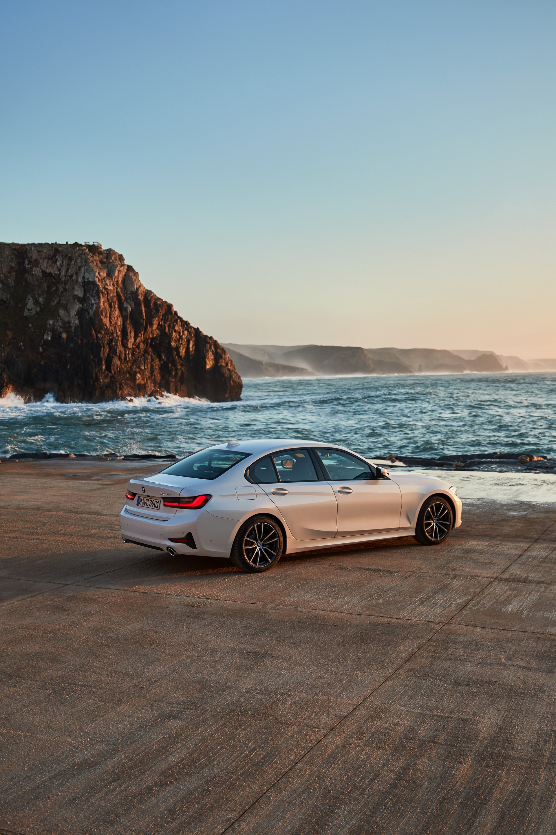 2019 BMW 3-Series-27 First 2019 BMW 3-Series Reviews Are Out (Plus 300+ Photos)