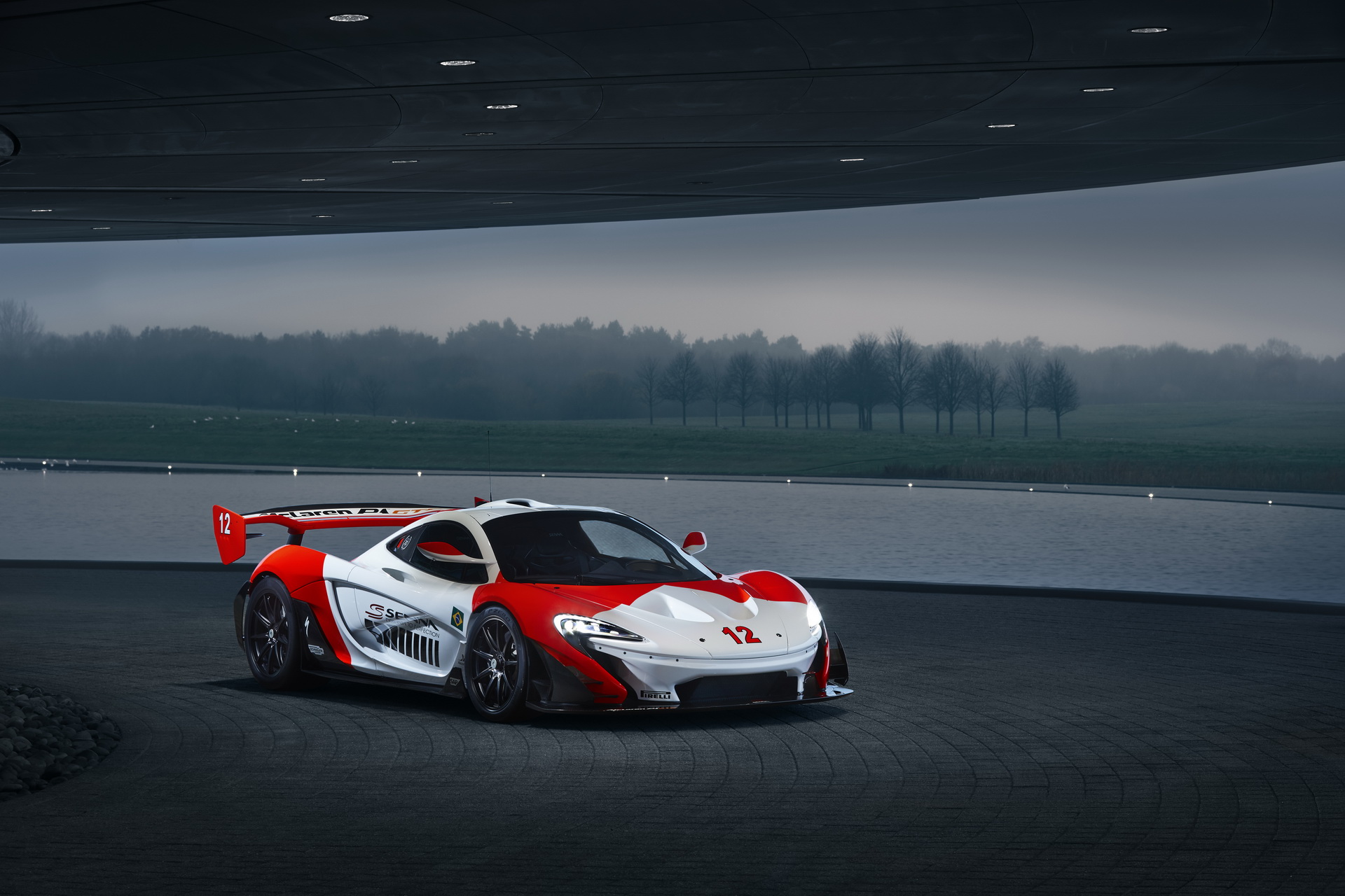 mclaren p1 gtr mso senna tribute 2 Bespoke McLaren P1 GTR MSO Pays Tribute To Senna’s 1st Title