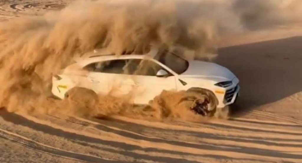 Lamborghini Urus Turns Arabian Desert Into Its Own Playground