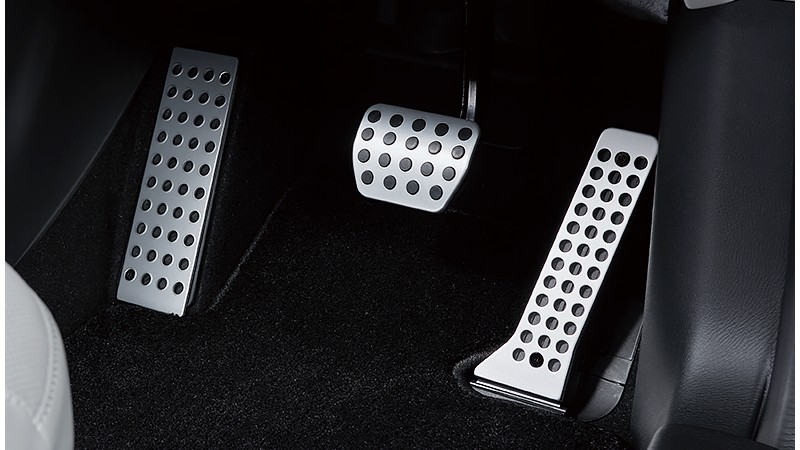 Mazda Tokyo Auto Salon-13 Mazda Drop-Head Coupe Concept Graces The MX-5 With A Carbon Fiber Hard Top