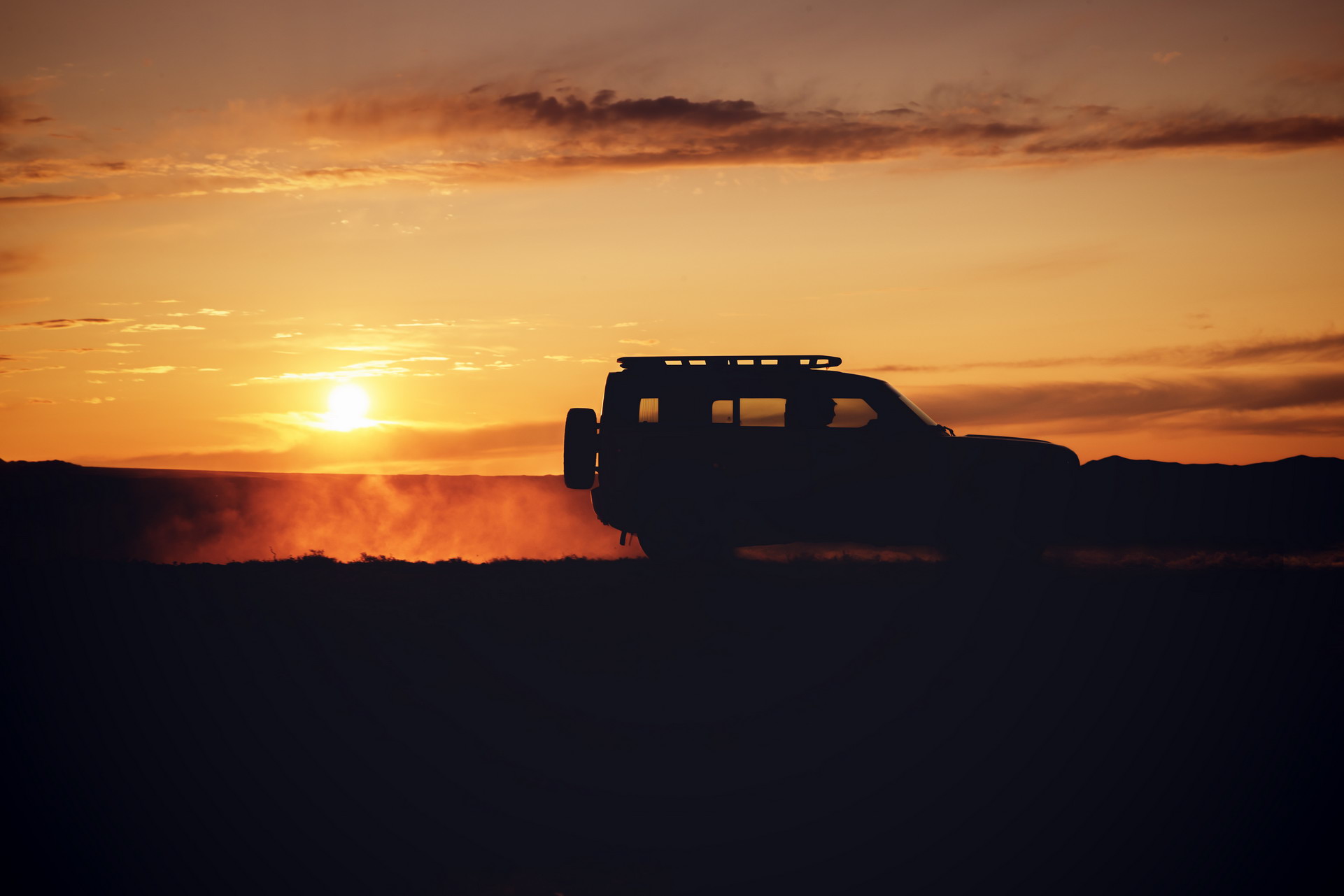 2020 Land Rover Defender Reborn As A Modern 4×4 With Advanced Tech