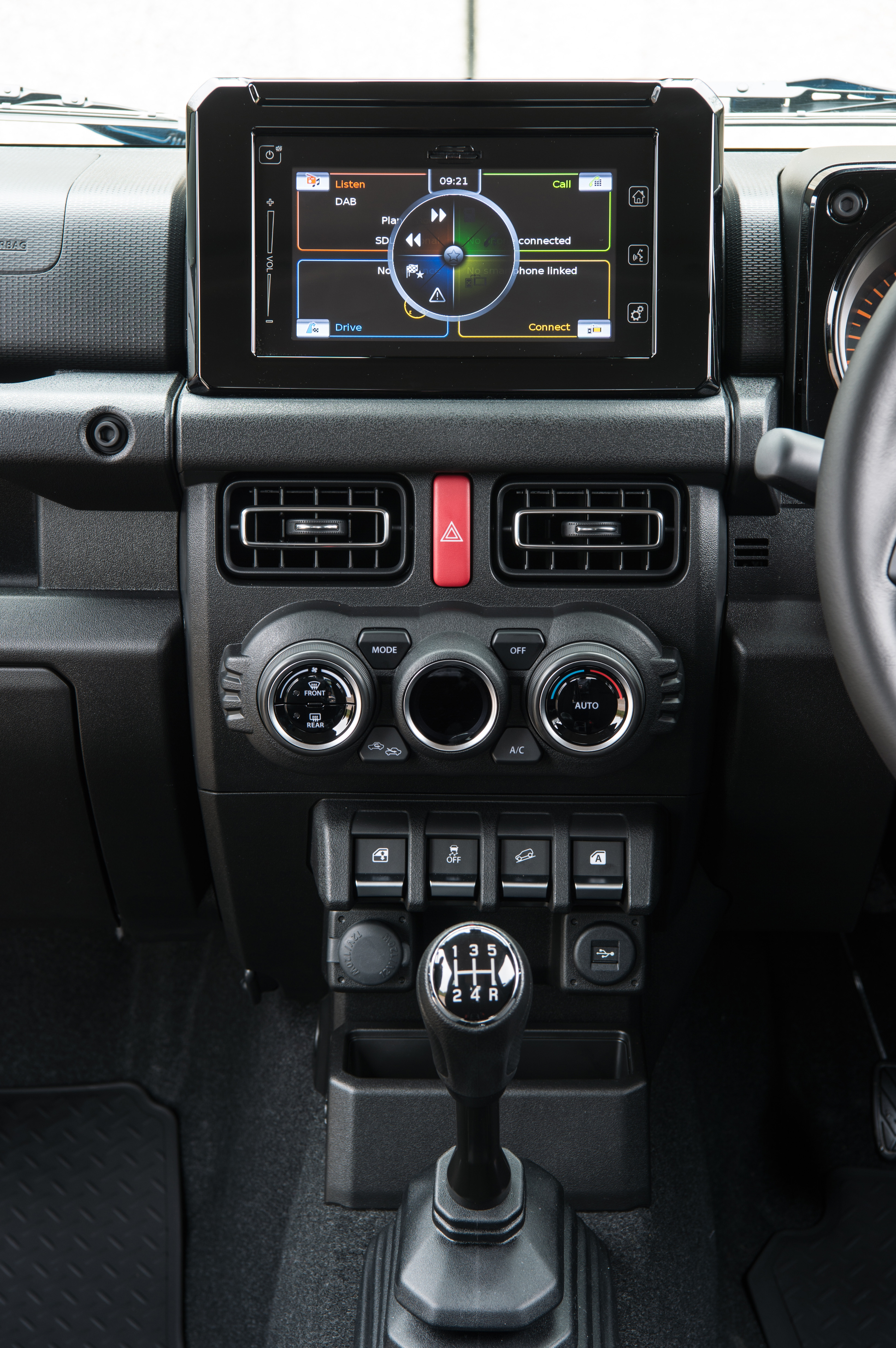 2019-Suzuki-Jimny-17 Suzuki Jimny’s Demand Is So Strong Some UK Dealers Have Stopped Taking Deposits