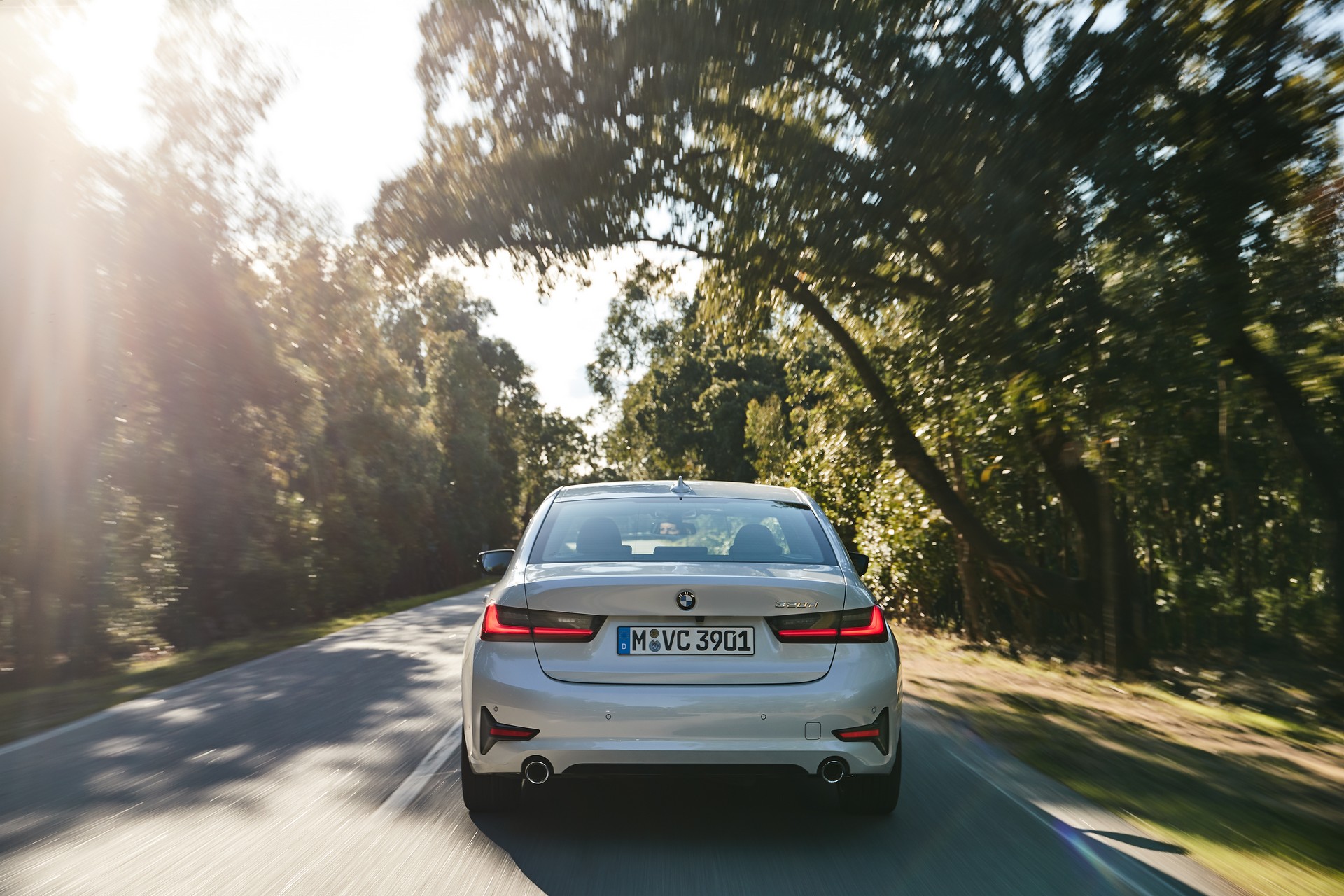 2019 BMW 3-Series-48 First 2019 BMW 3-Series Reviews Are Out (Plus 300+ Photos)