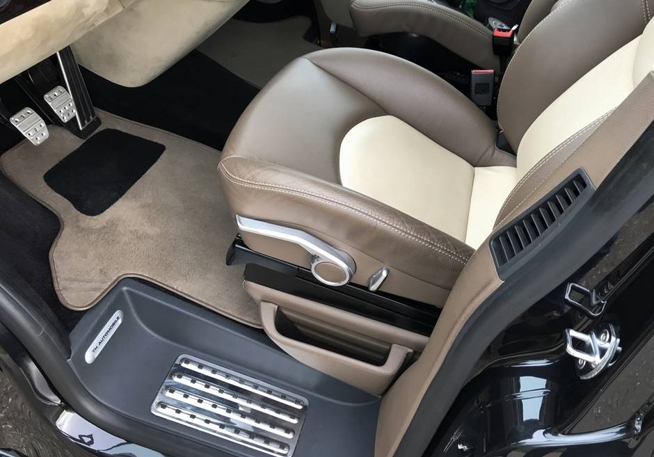 VW Multivan T5 powered by Porsche 911 Turbo engine 45 573HP VW Transporter With Porsche 911 Turbo Engine Is VW Group Synergy At Its Best