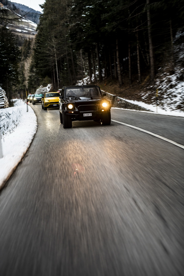 lamborghini urus lm002 81 Lamborghini Urus Convoy Embarks On Special Journey, LM002 Leads The Pack
