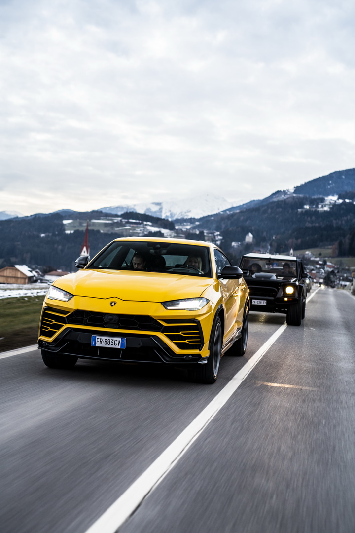 lamborghini urus lm002 92 Lamborghini Urus Convoy Embarks On Special Journey, LM002 Leads The Pack