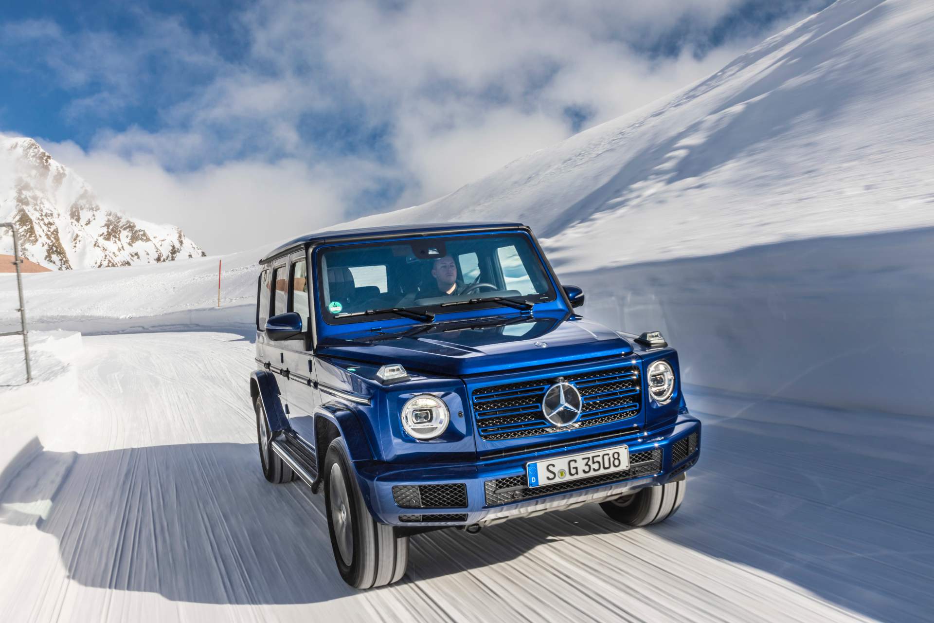 Mercedes-Benz@Hochgurgl 2018
Mercedes-Benz@Hochgurgl 2018 2019 Mercedes G350d Diesel Is Powerful, Civilized And Very Frugal
