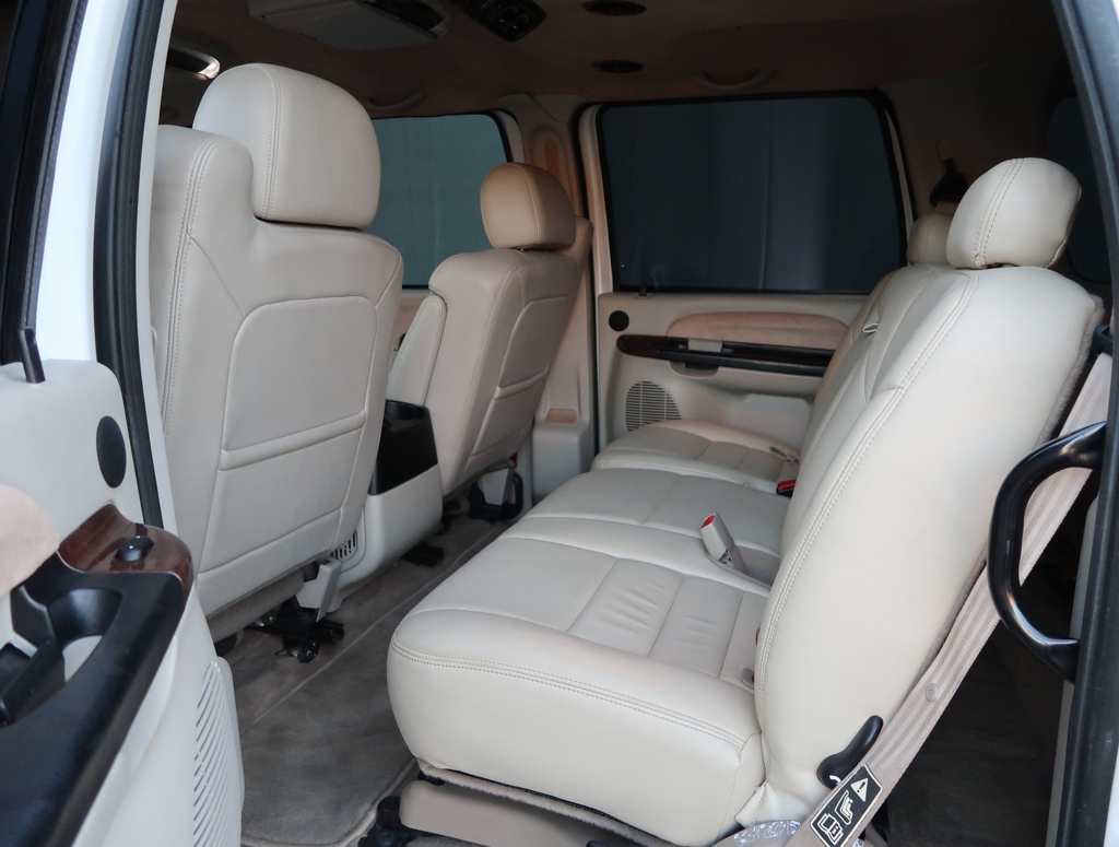 Ford-F650-For-Sale-eBay-17 Ford F650 SUV Will Make Your Escalade Look Like A Toy