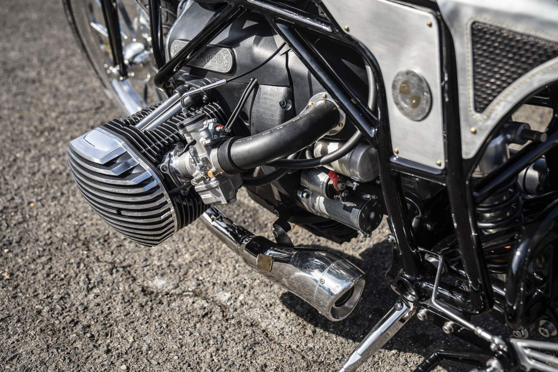 Custom Works Zon BMW concept motorcycle 9 BMW And Japan’s Custom Works Zon Collaborate On R18 Bike With Mystery Boxer Engine