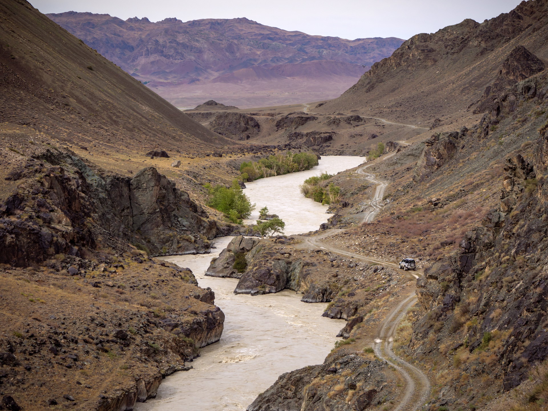 2020 Land Rover Defender Reborn As A Modern 4×4 With Advanced Tech