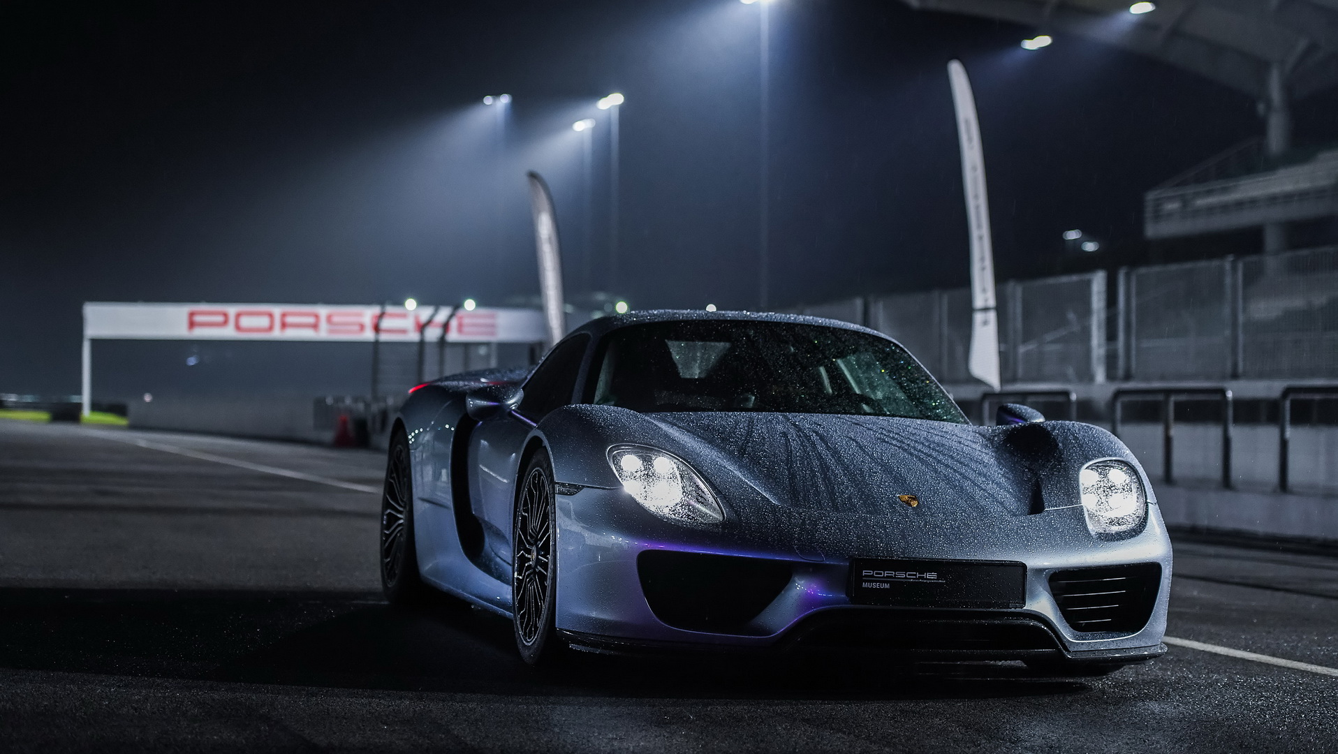 porsche 918 spyder 2 Porsche Sets A 6:30 ‘Ring Lap Time Target For Its Next Hypercar