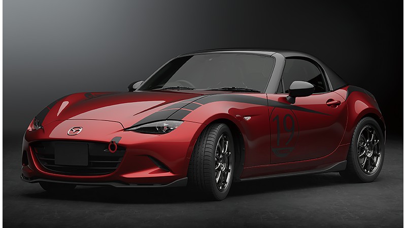 Mazda Tokyo Auto Salon-3 Mazda Drop-Head Coupe Concept Graces The MX-5 With A Carbon Fiber Hard Top