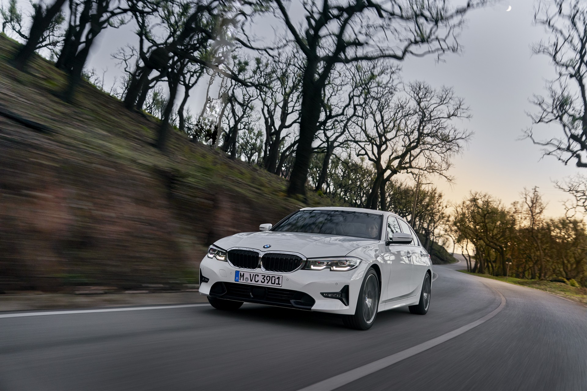 2019 BMW 3-Series-70 First 2019 BMW 3-Series Reviews Are Out (Plus 300+ Photos)