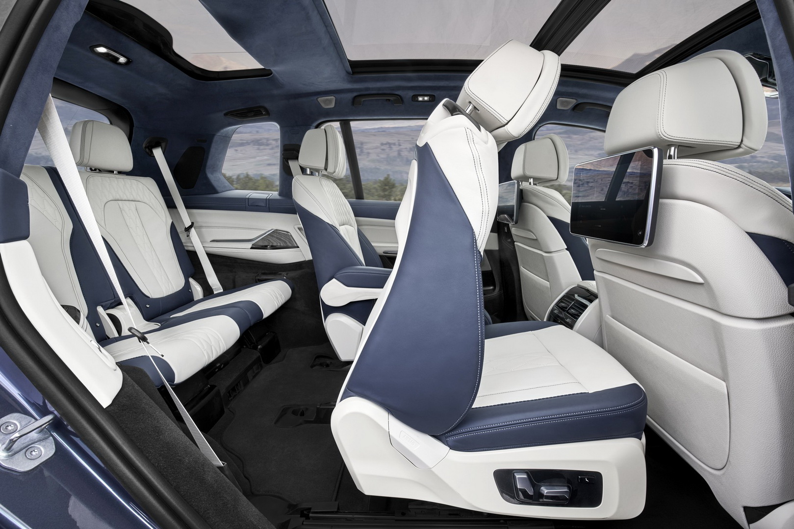 2019 bmw x7 15 BMW X7 Configurator Is Live, How Will You Spec Yours?