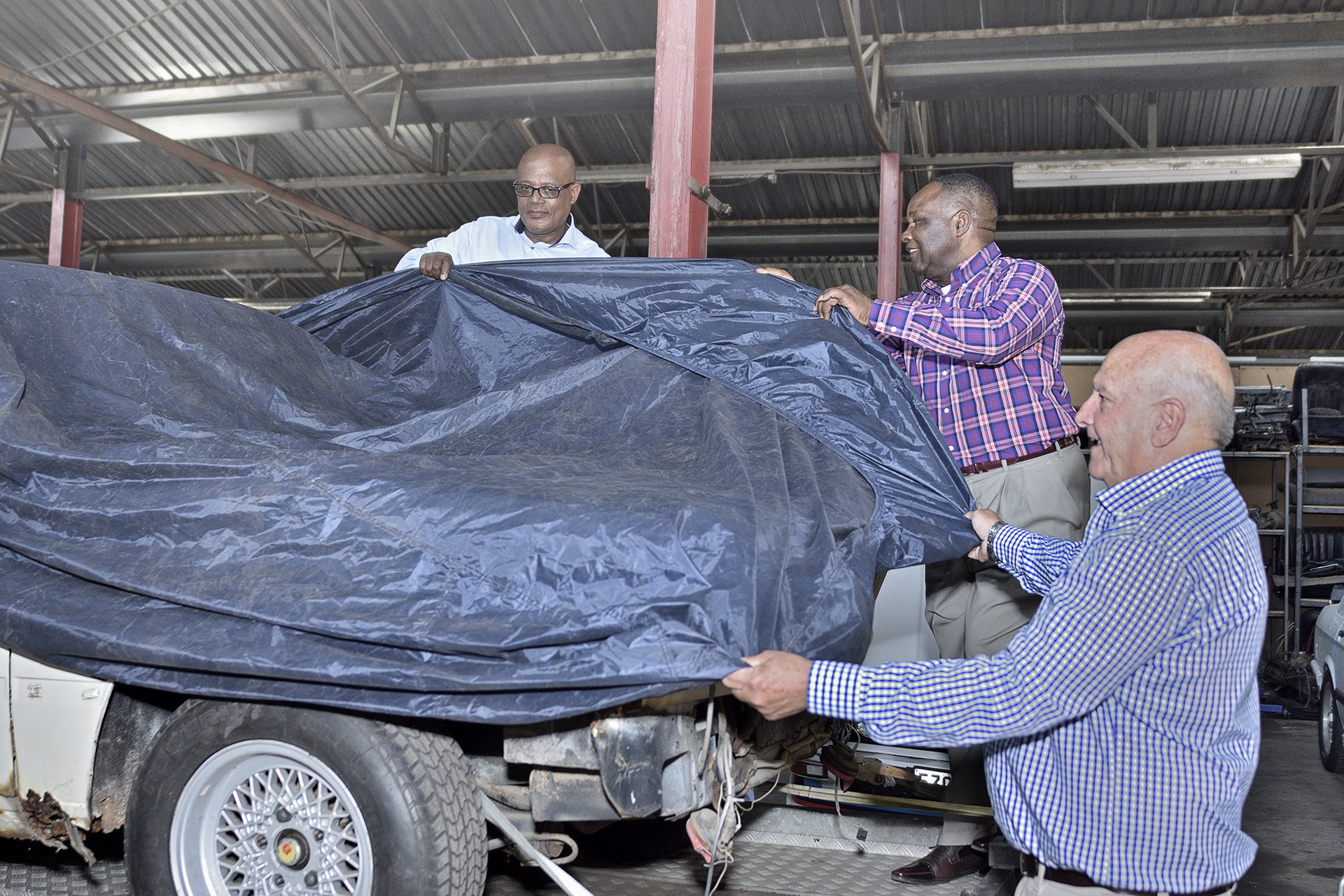 BMW-530MLE-28 BMW South Africa To Restore 530 MLE, AKA The World’s First Unofficial M Car