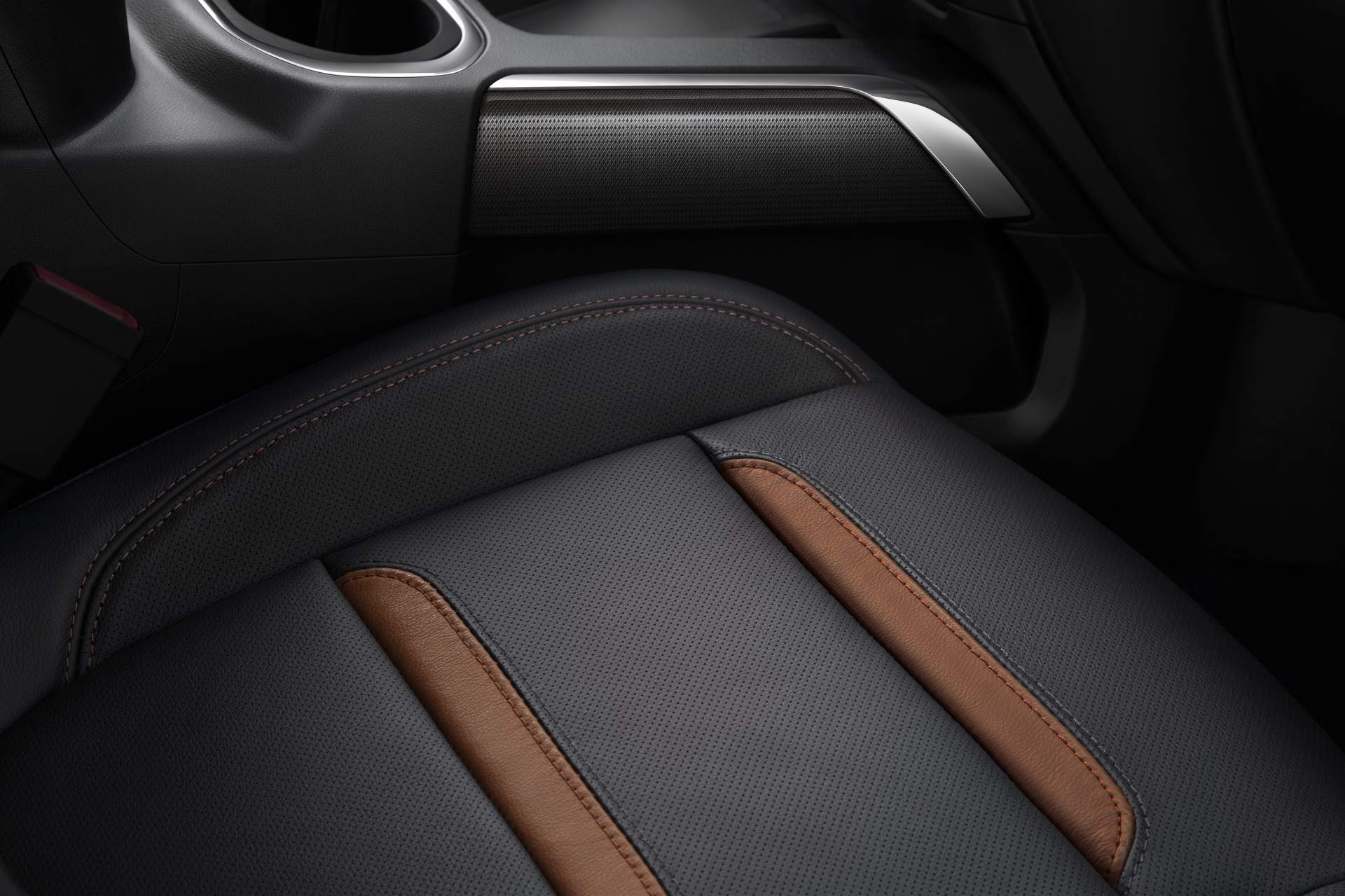 2019 GMC Sierra AT4 2019 GMC Sierra AT4 Off-Road Performance Package Gains 435HP 6.2L V8