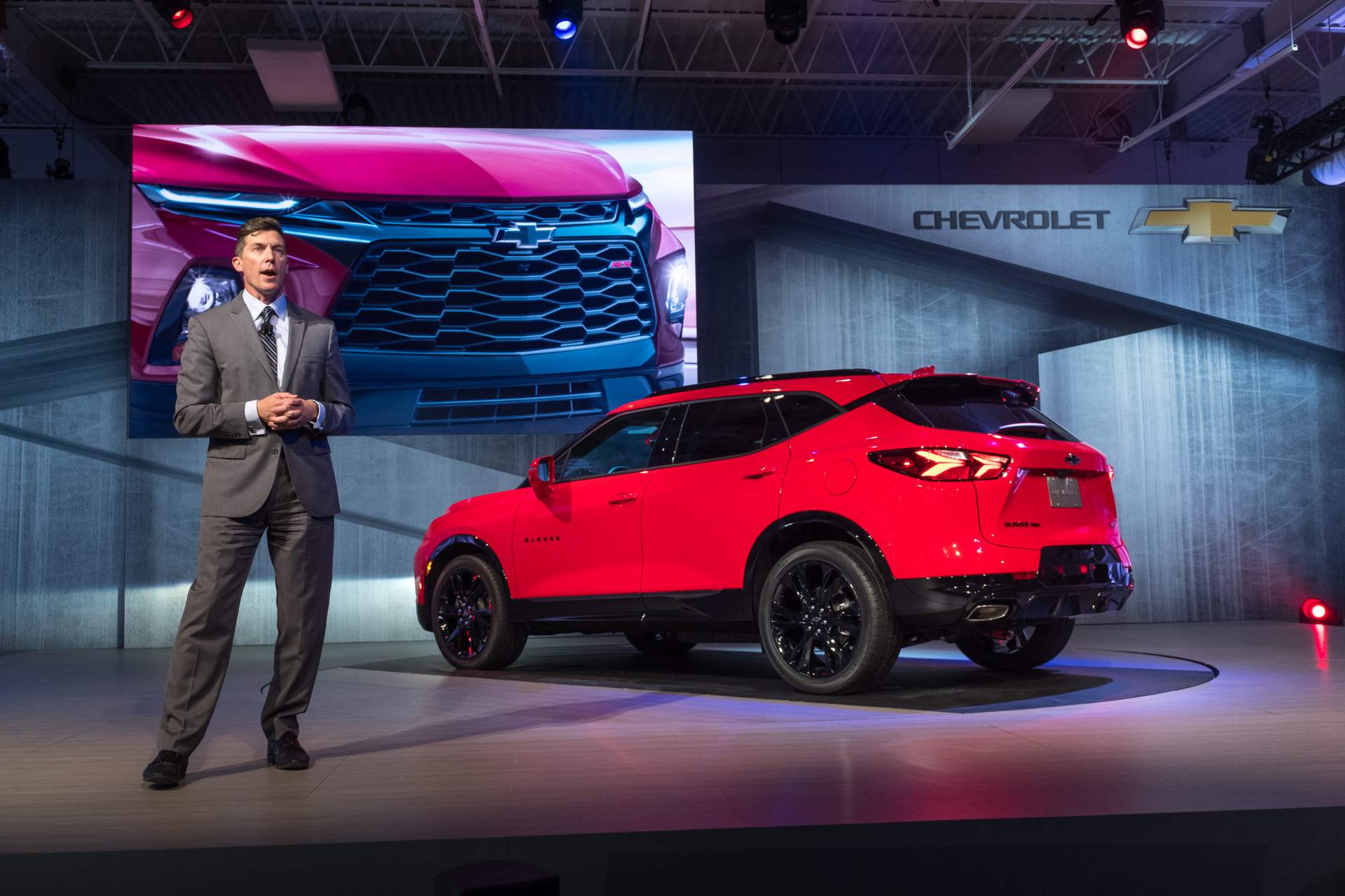 2019 Chevrolet Blazer 4 Shifting Chevy Blazer Production From Mexico To Ohio “Very Costly,” Says GM CEO