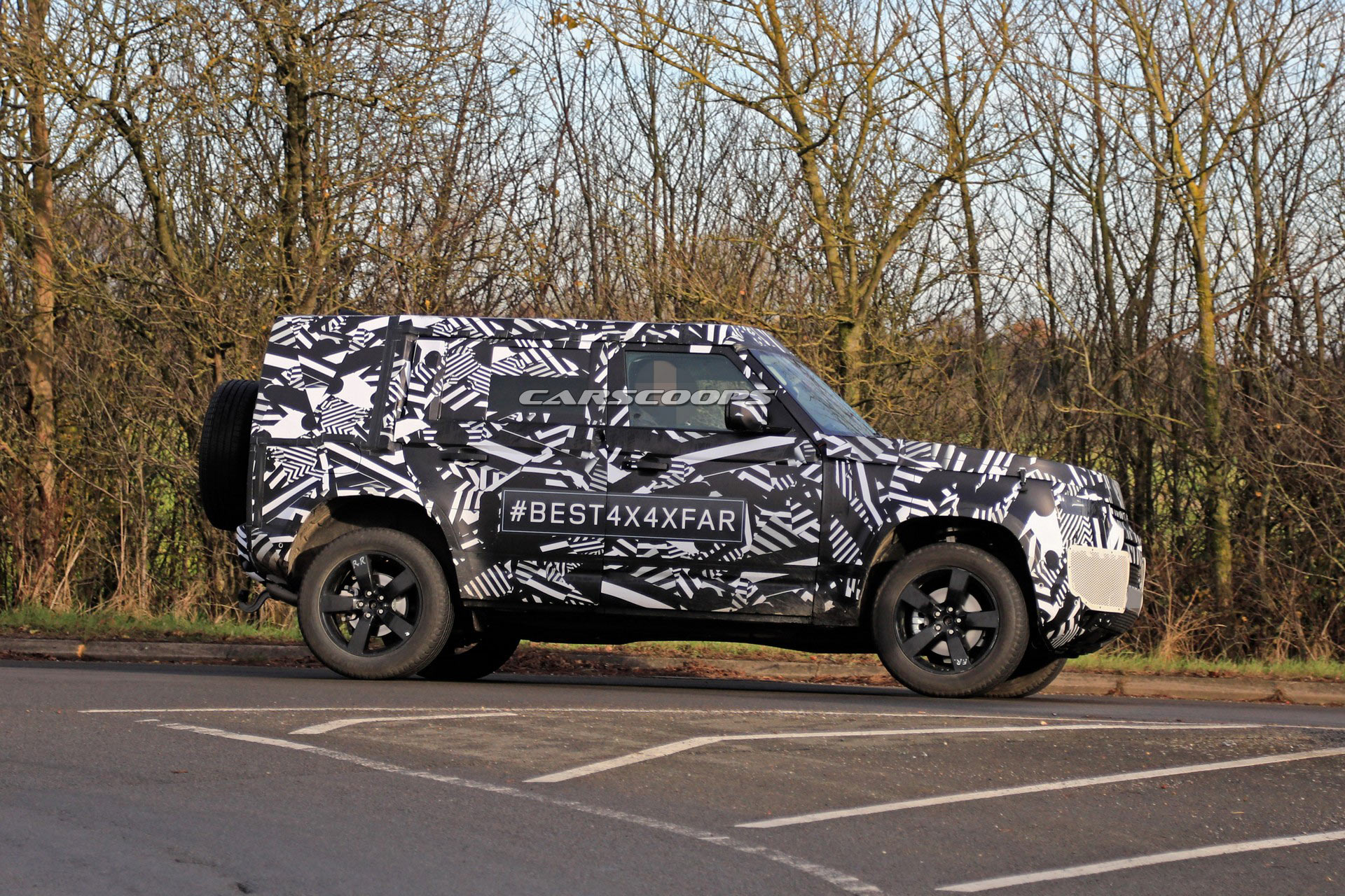 2020-Land-Rover-Defender-10 2020 Land Rover Defender Teased, Could Debut Next Year