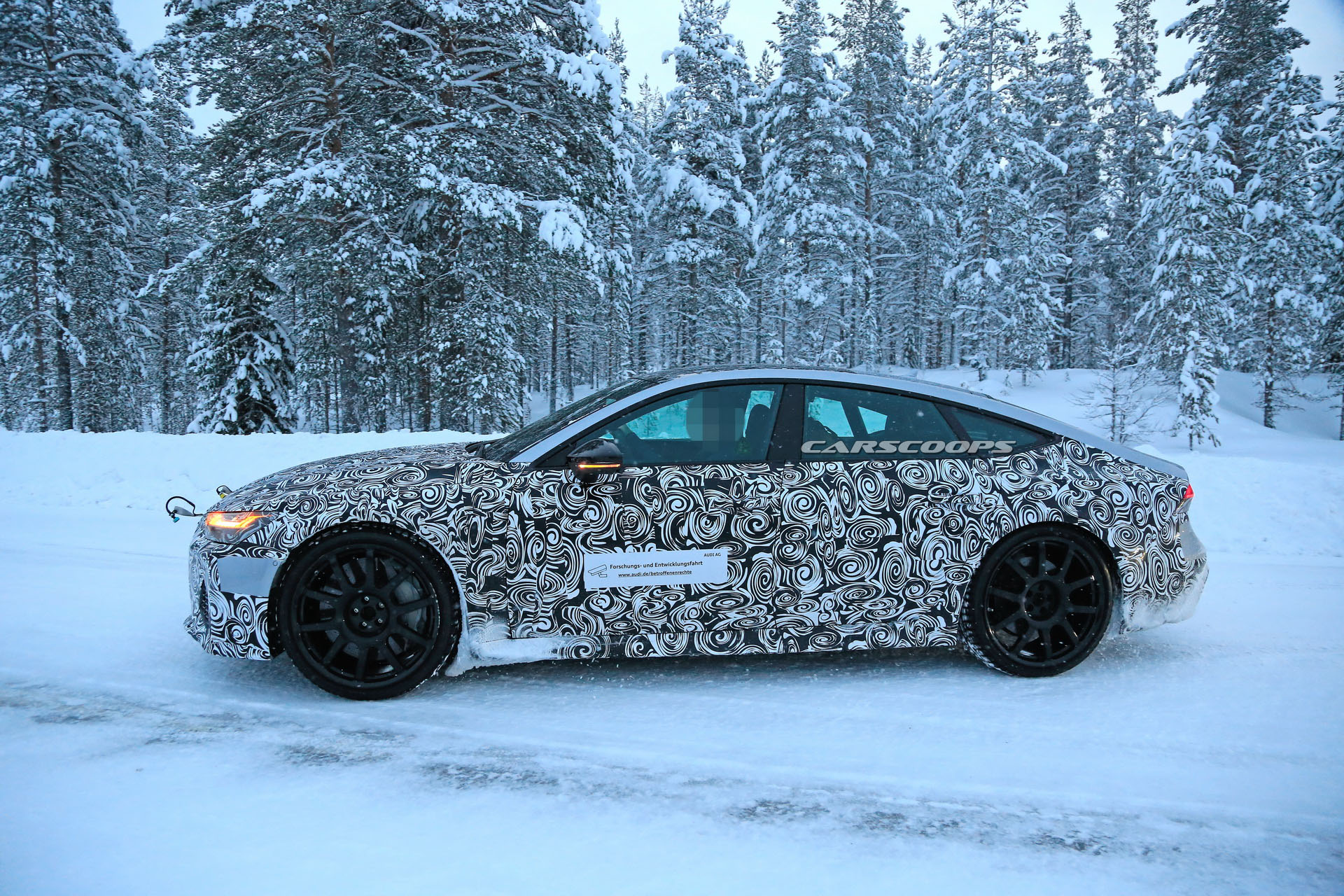 2019-Audi-RS7-Scoop-07 2020 Audi RS7 Spotted Near The Arctic Circle, Will Get Over 600-HP
