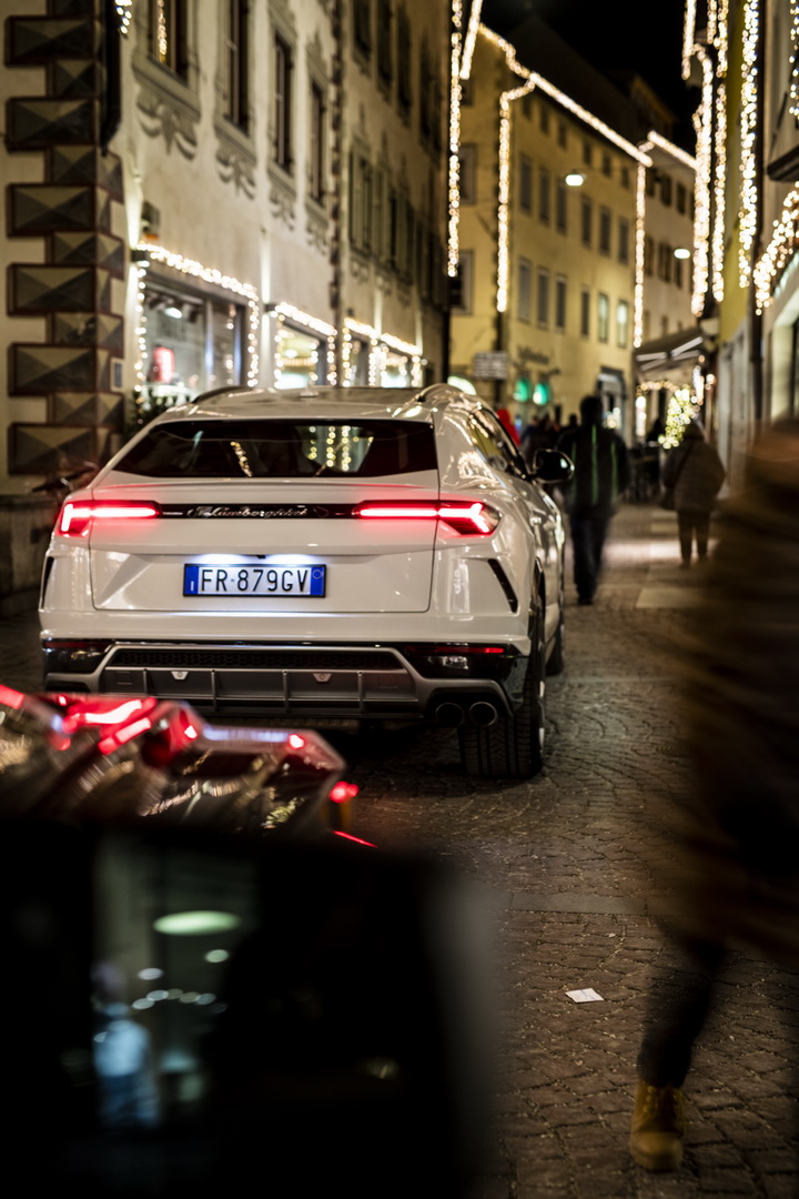 lamborghini urus lm002 51 Lamborghini Urus Convoy Embarks On Special Journey, LM002 Leads The Pack