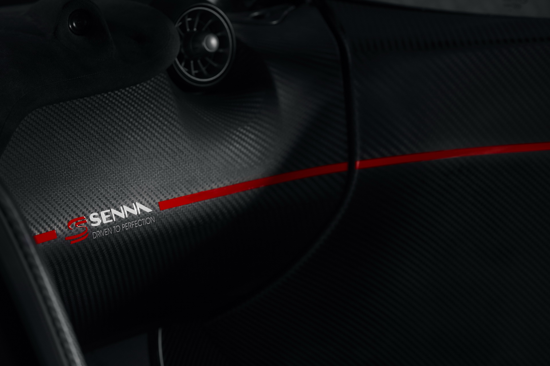 mclaren p1 gtr mso senna tribute 7 Bespoke McLaren P1 GTR MSO Pays Tribute To Senna’s 1st Title