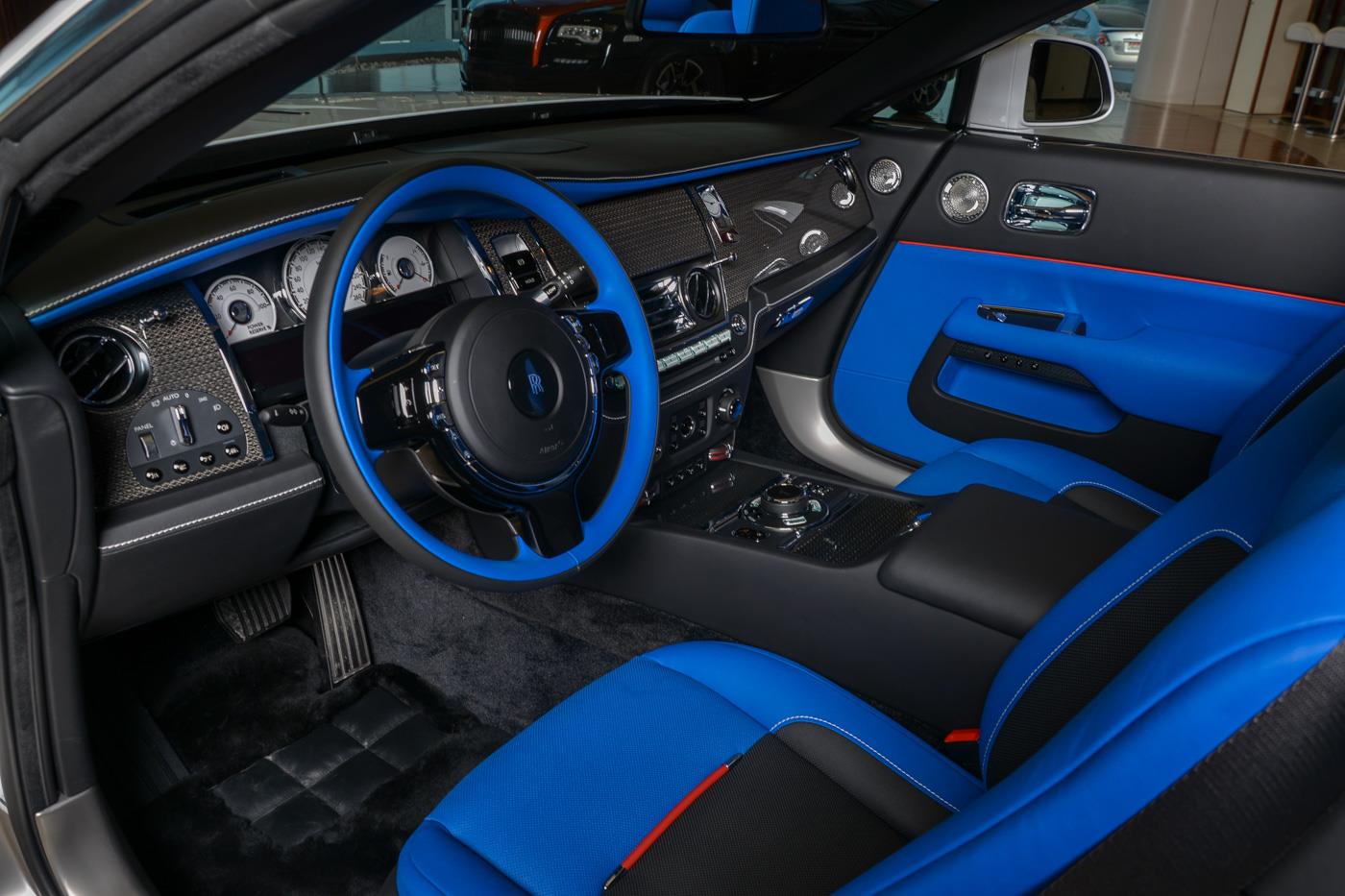 rolls royce dawn black badge trichromatic 13 Rolls-Royce Dawn Black Badge Trichromatic Is Very White And Blue