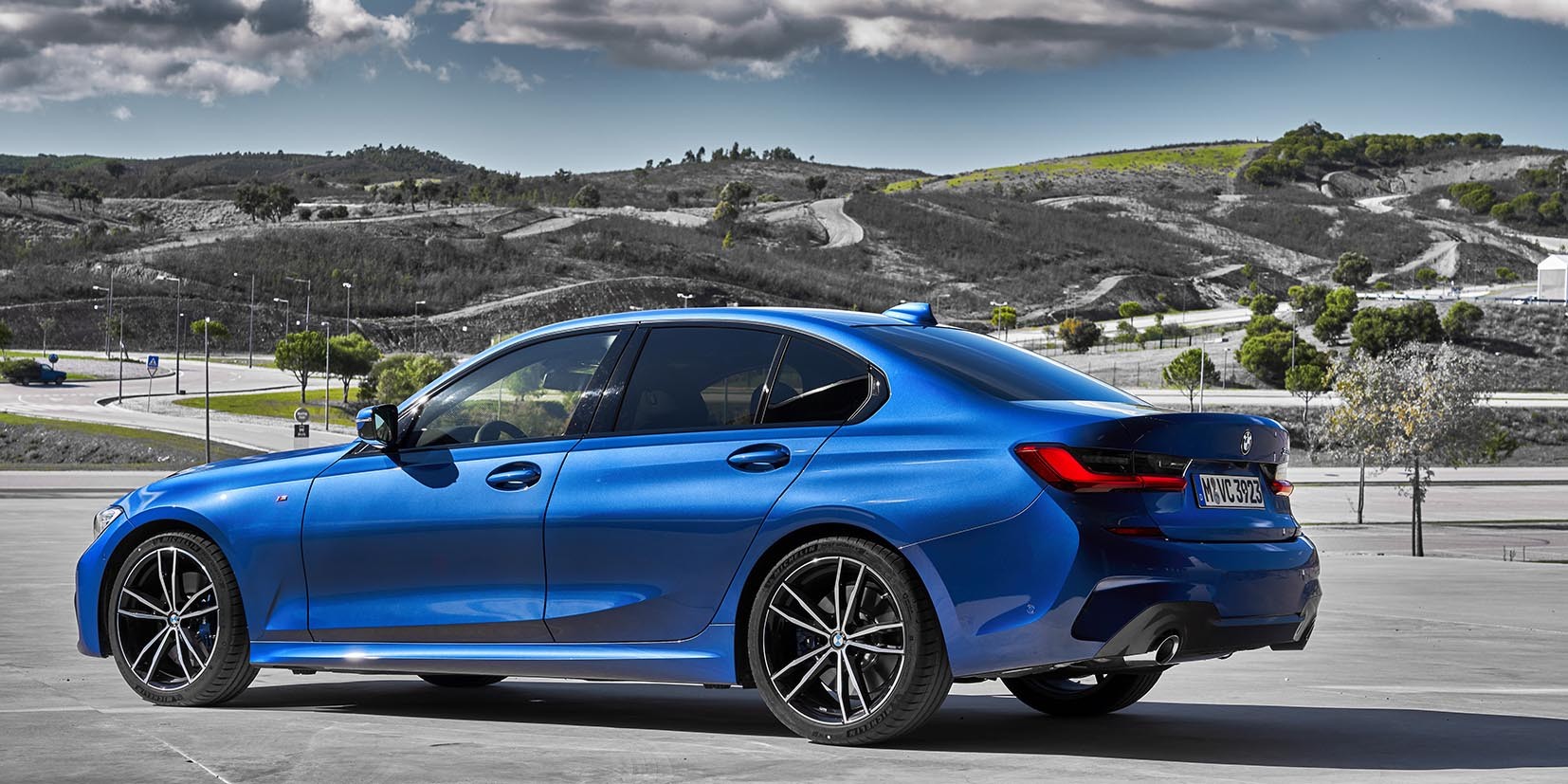 2019 BMW 3-Series-318 First 2019 BMW 3-Series Reviews Are Out (Plus 300+ Photos)